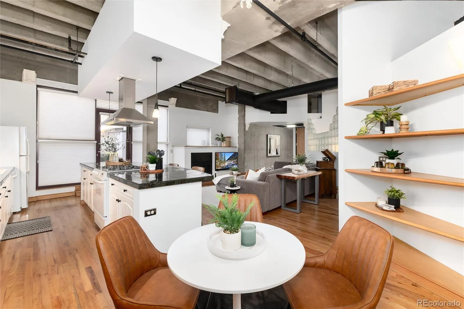 04212026193457 1600 20