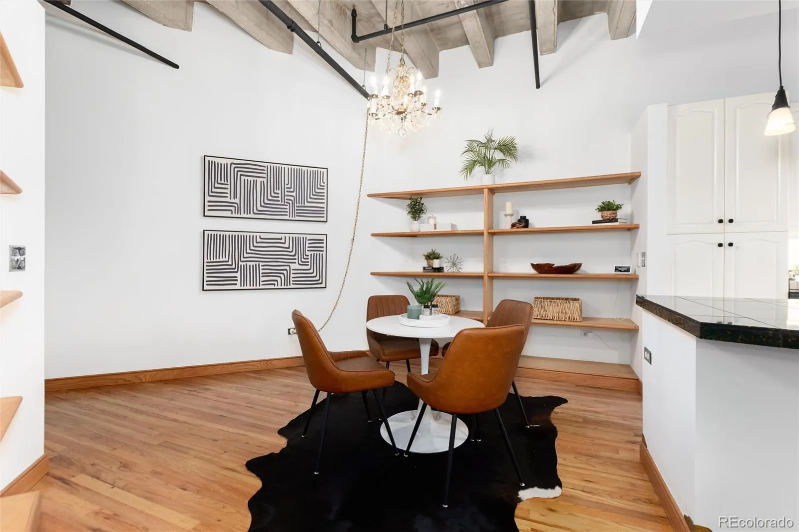 04212026193457 1600 21