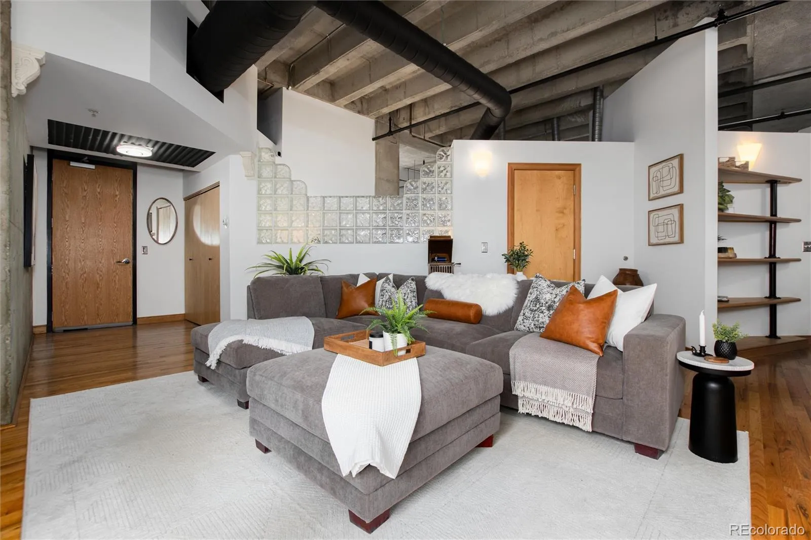 04212026193457 1600 8