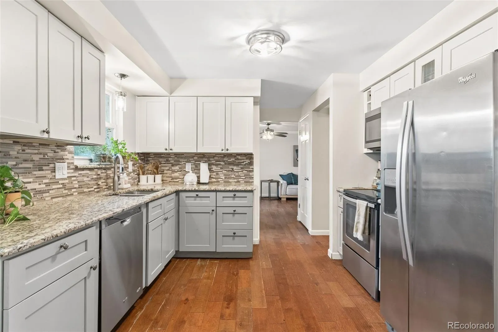 04082026195603 1600 11