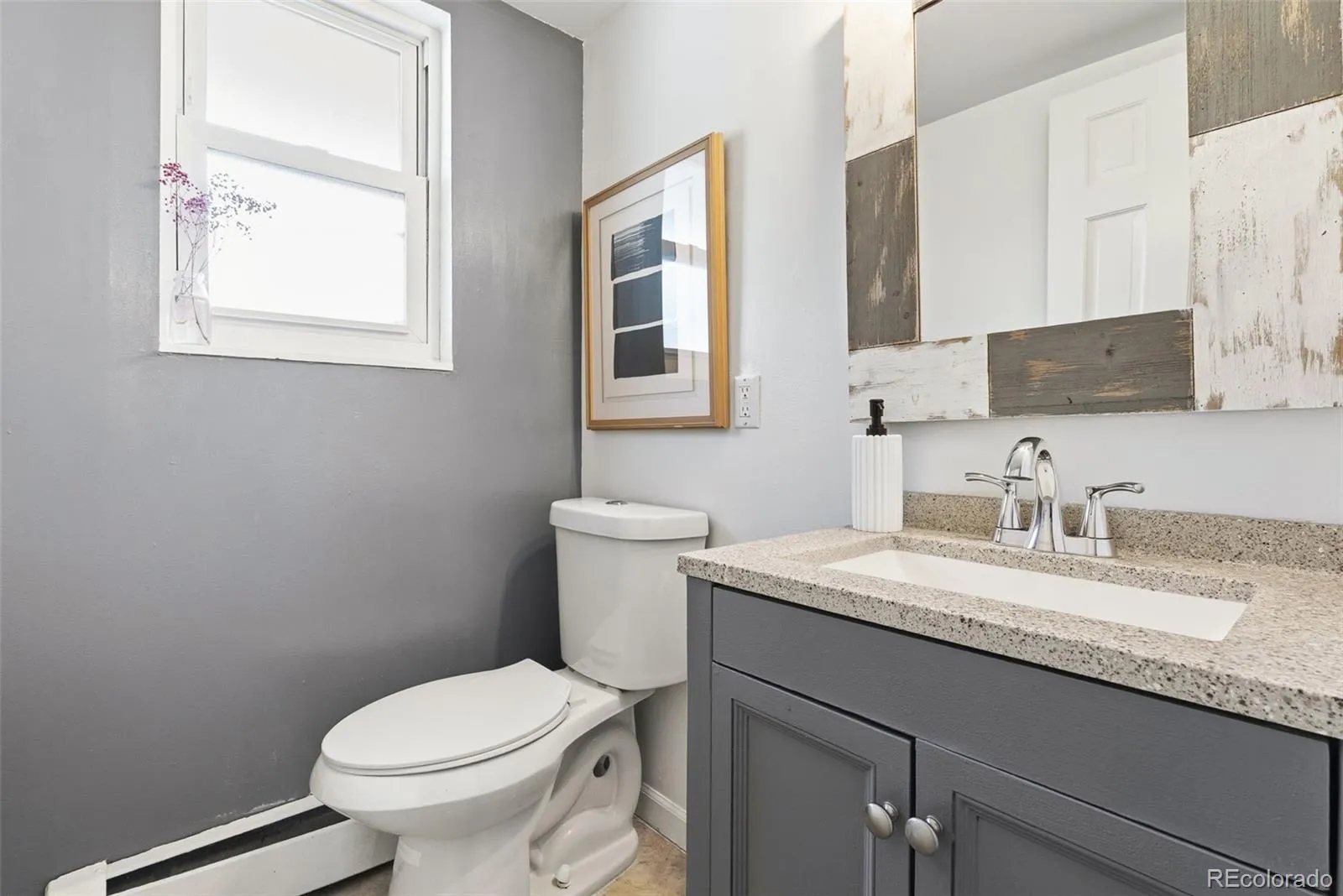 04082026195603 1600 23