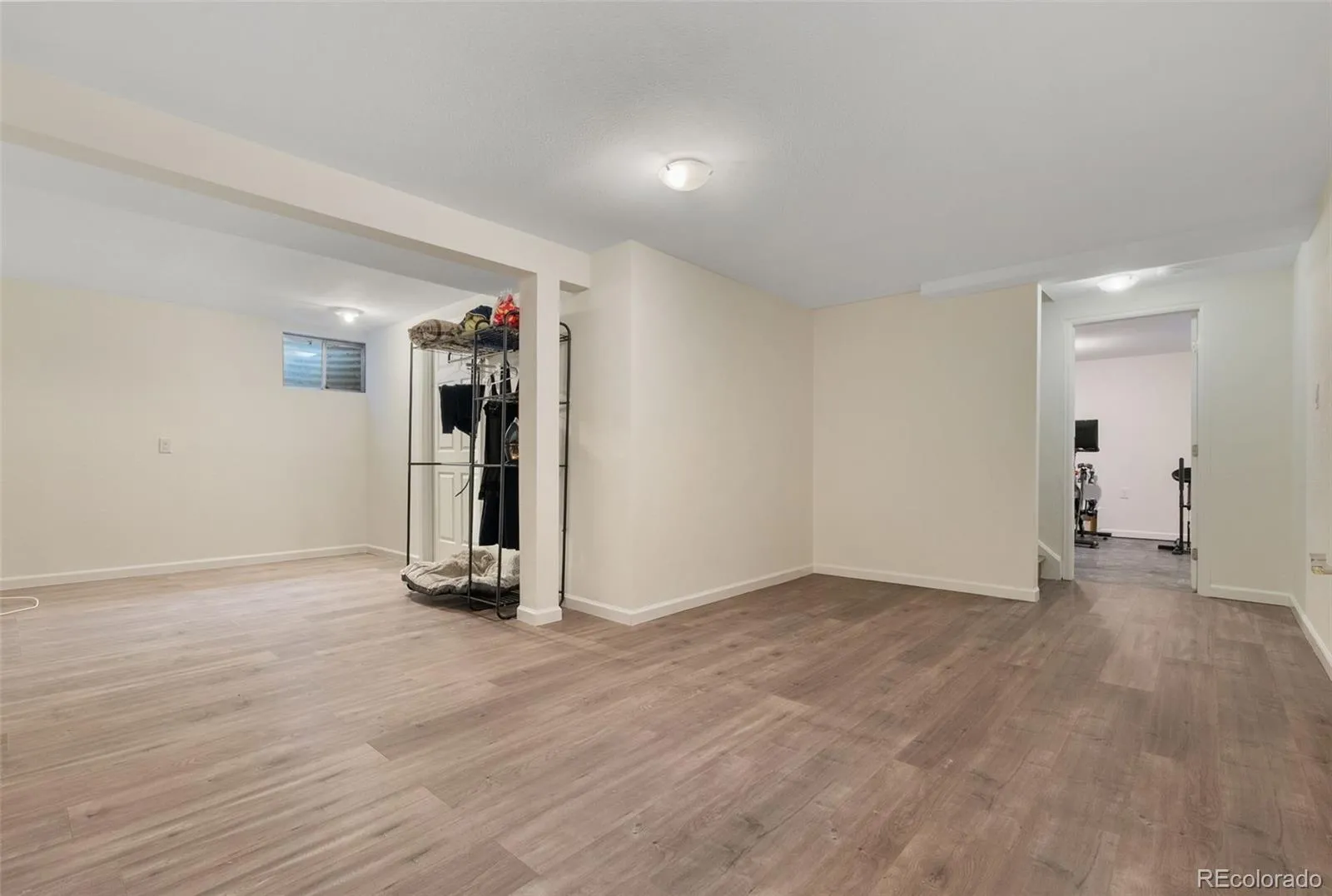 04082026195603 1600 26