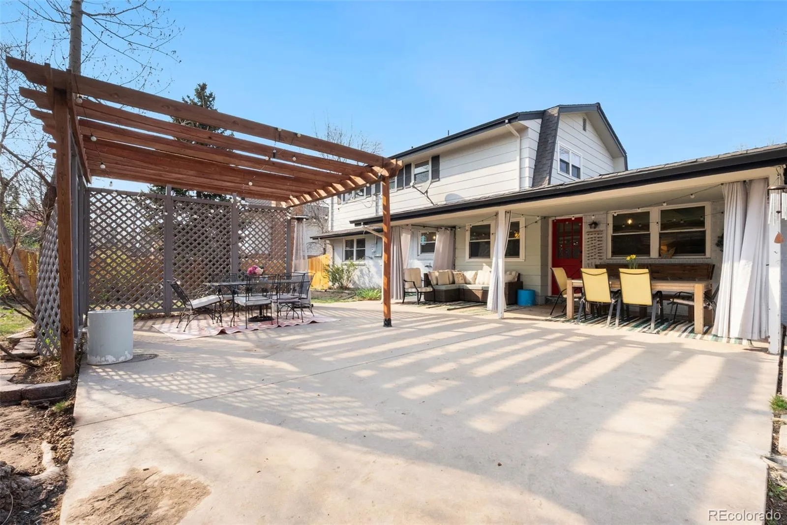 04082026195603 1600 30