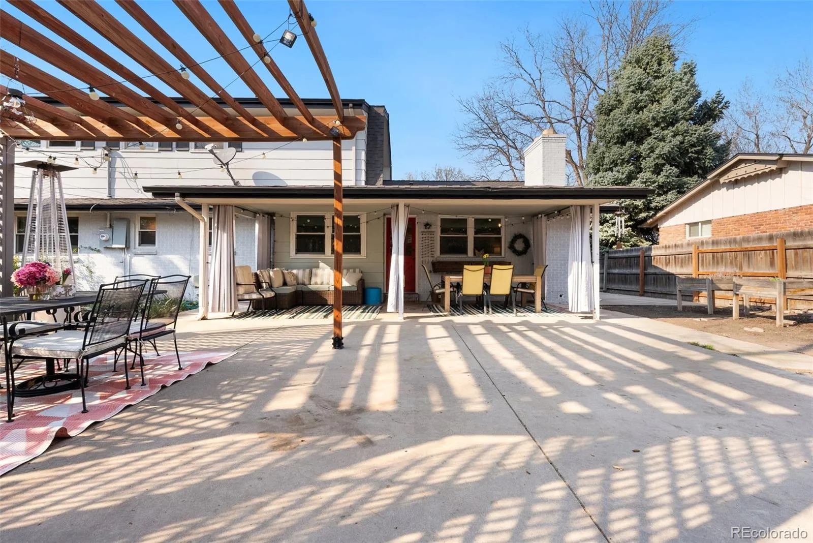 04082026195603 1600 35