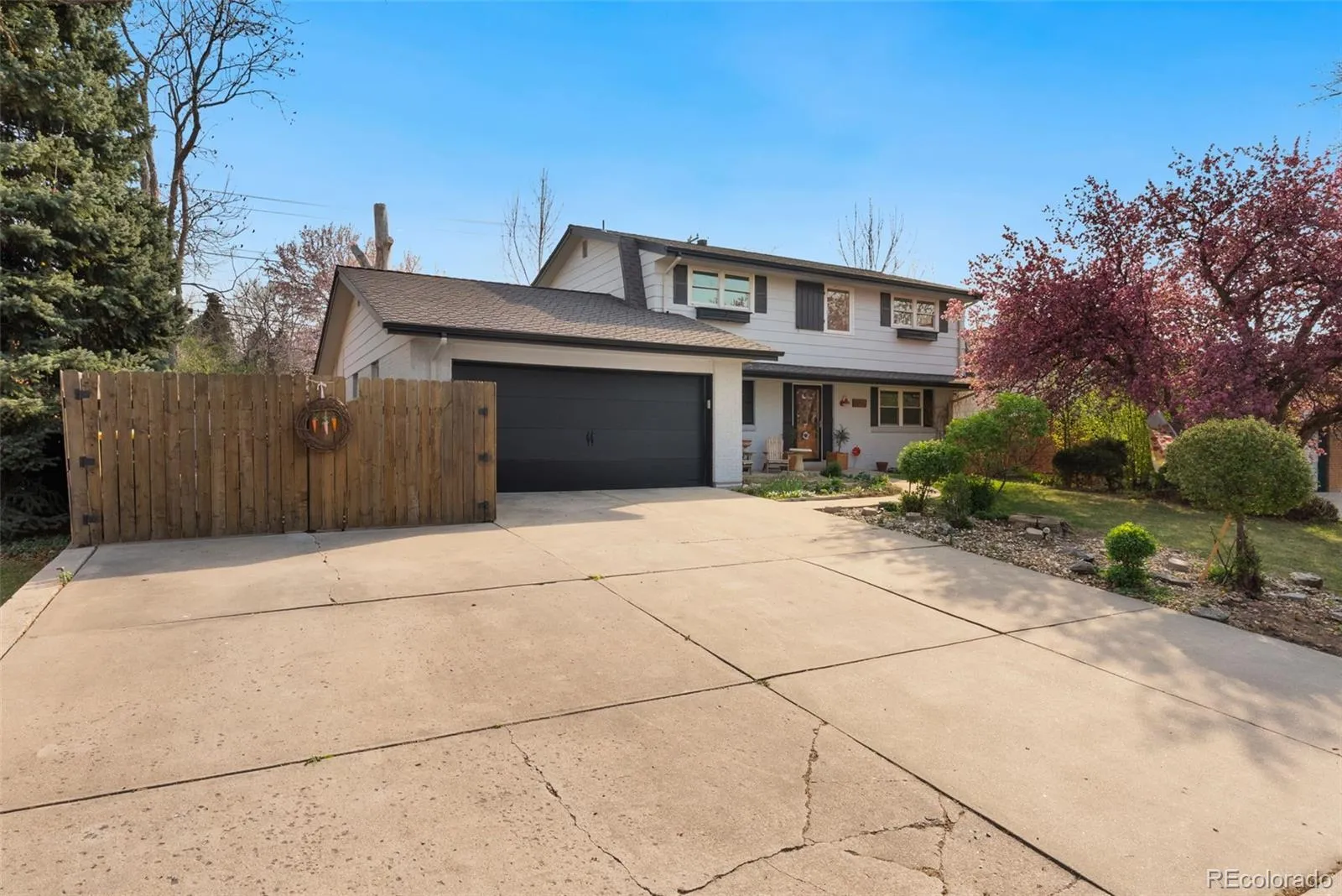 04082026195603 1600 48