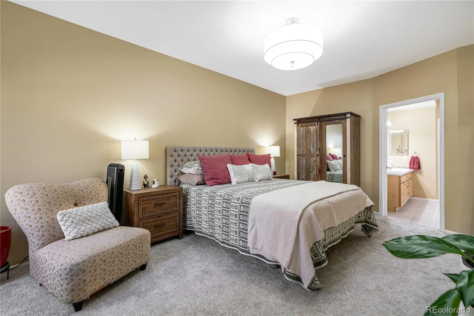 04032026232929 1600 16