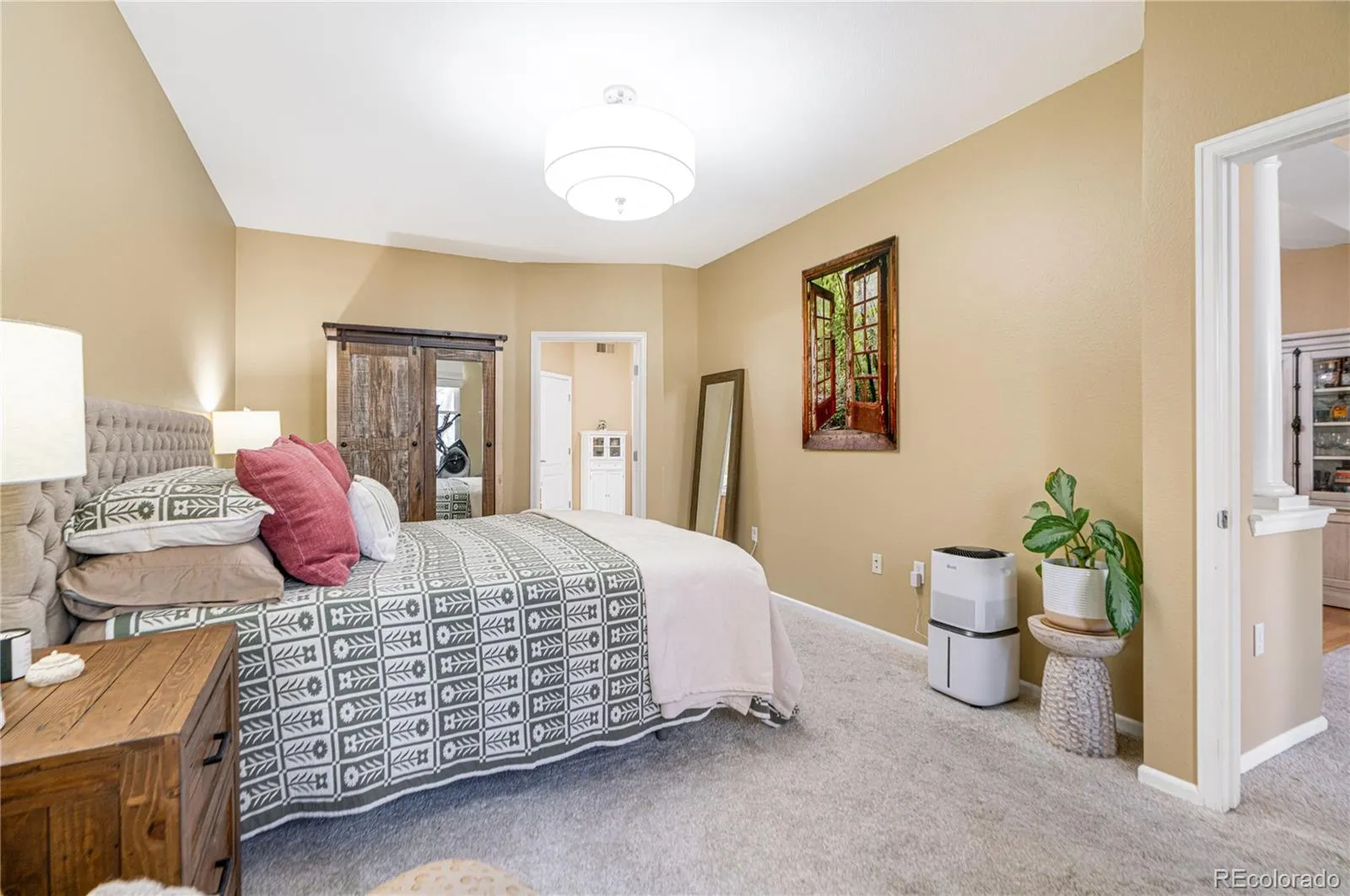 04032026232929 1600 18