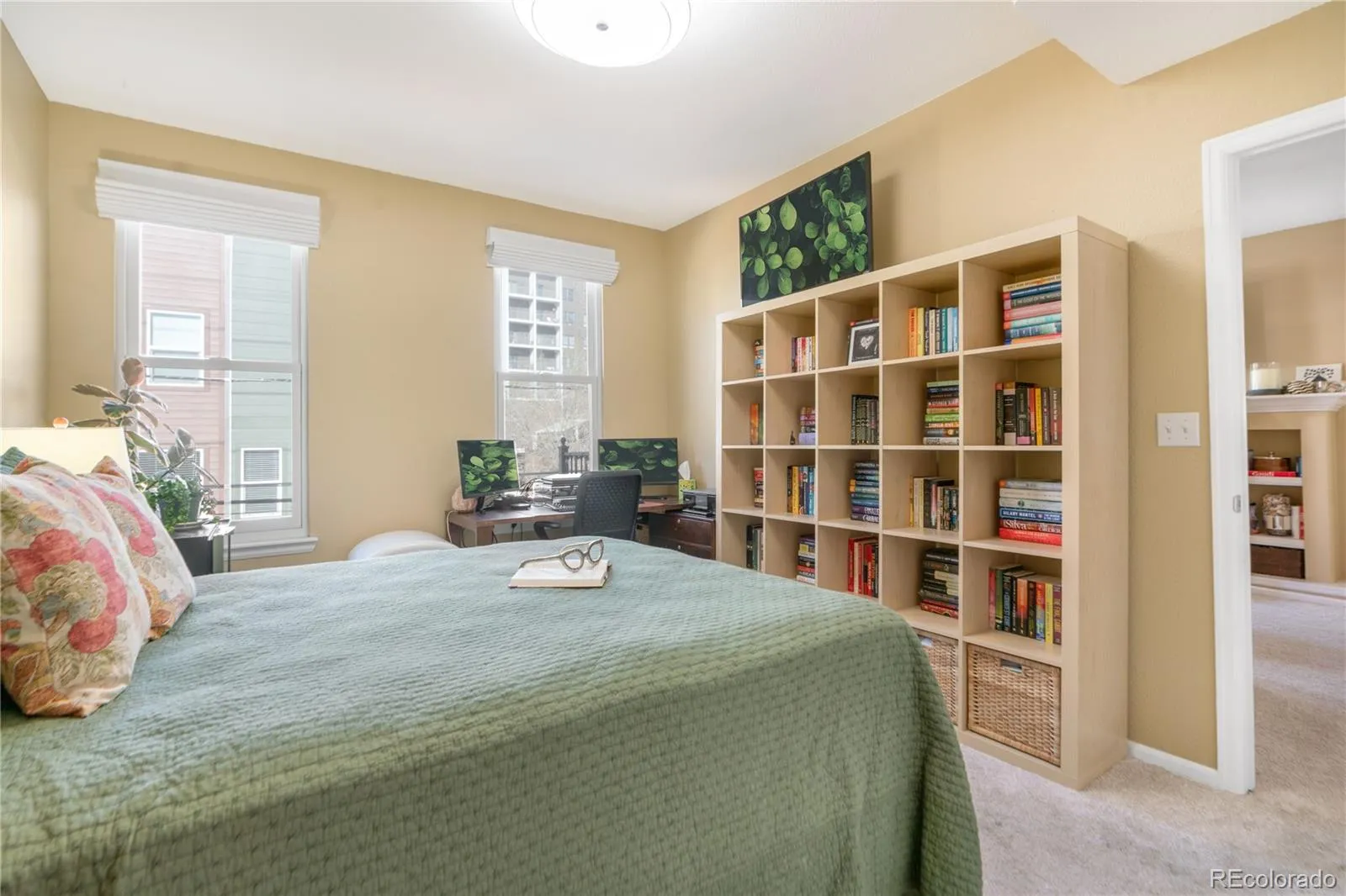 04032026232929 1600 23