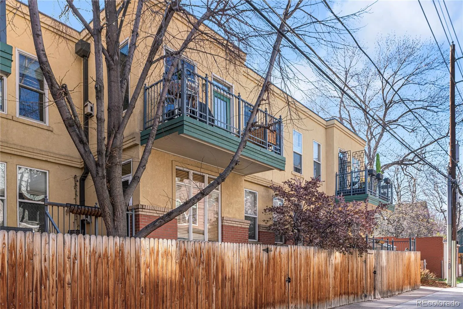 04032026232929 1600 26