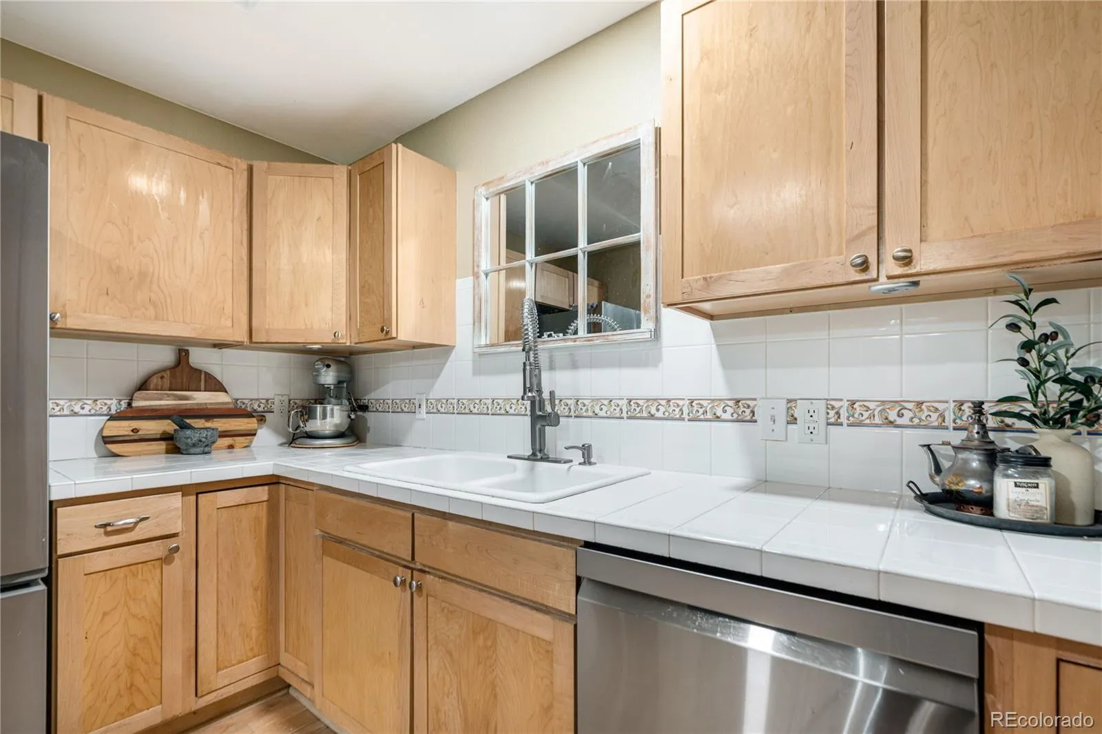 04032026232929 1600 8