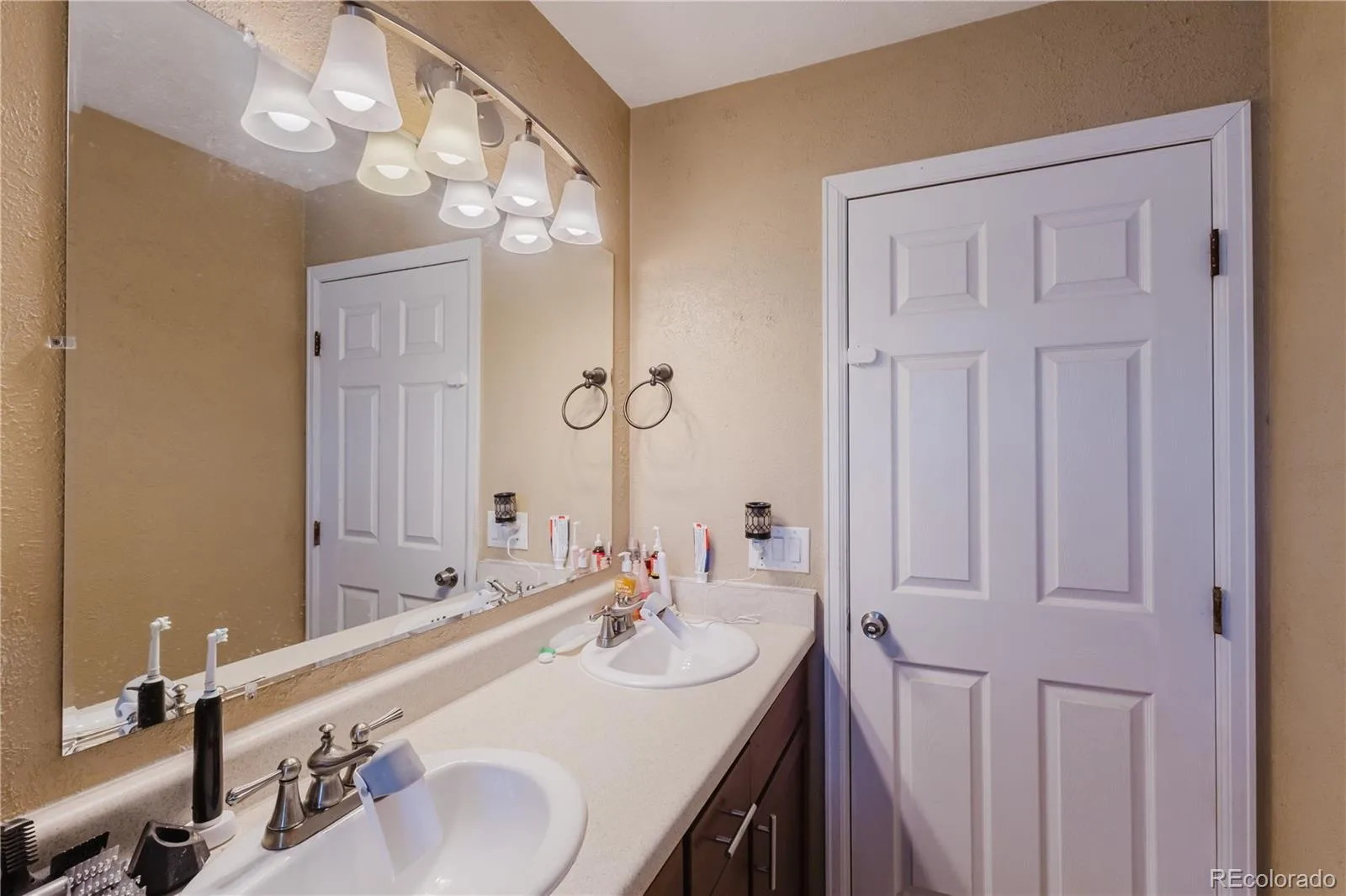 16568 E Lasalle Place Aurora CO 80013 MLS #REC7161302 06082026203047 1600 22