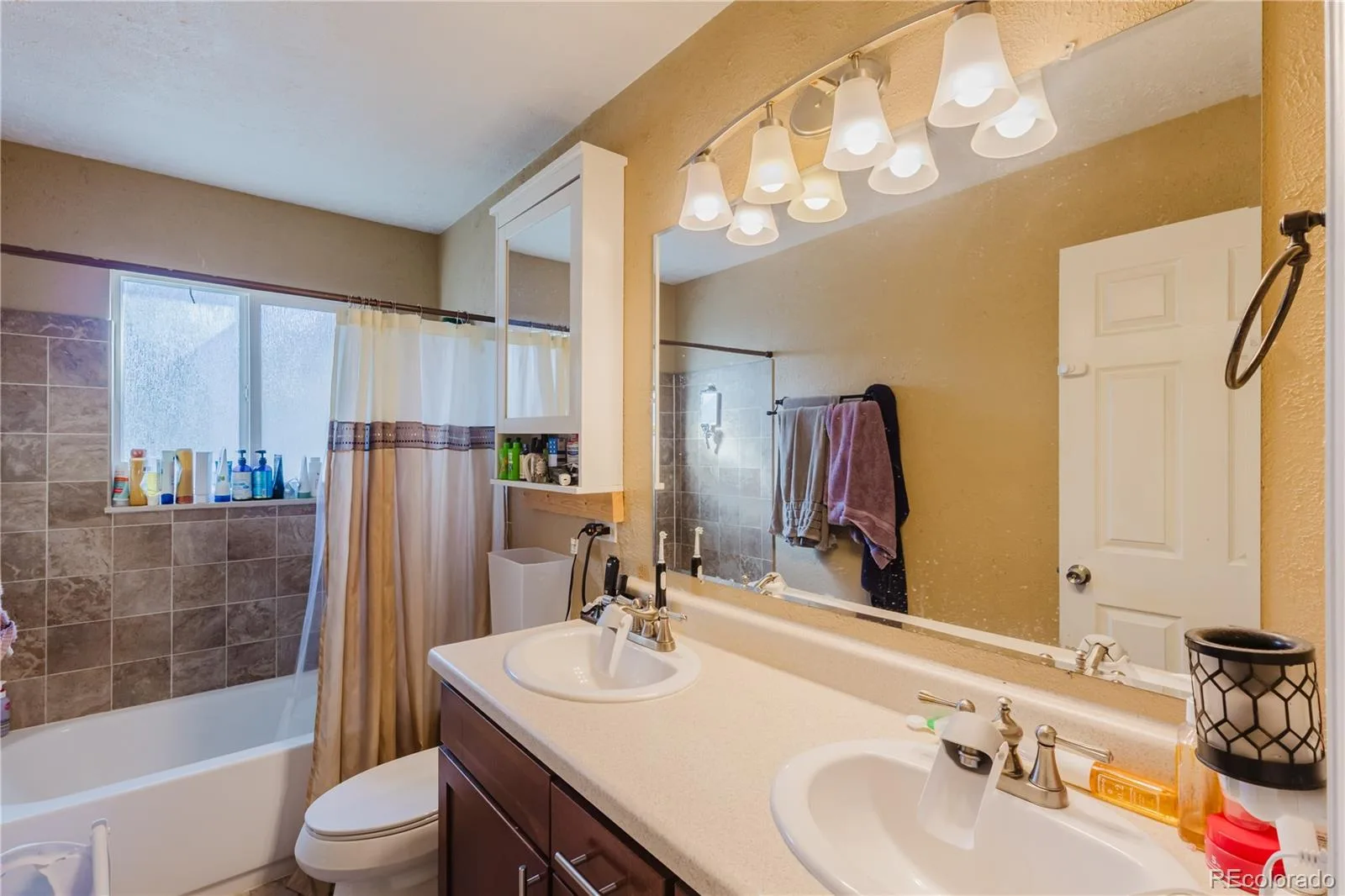 16568 E Lasalle Place Aurora CO 80013 MLS #REC7161302 06082026203047 1600 23
