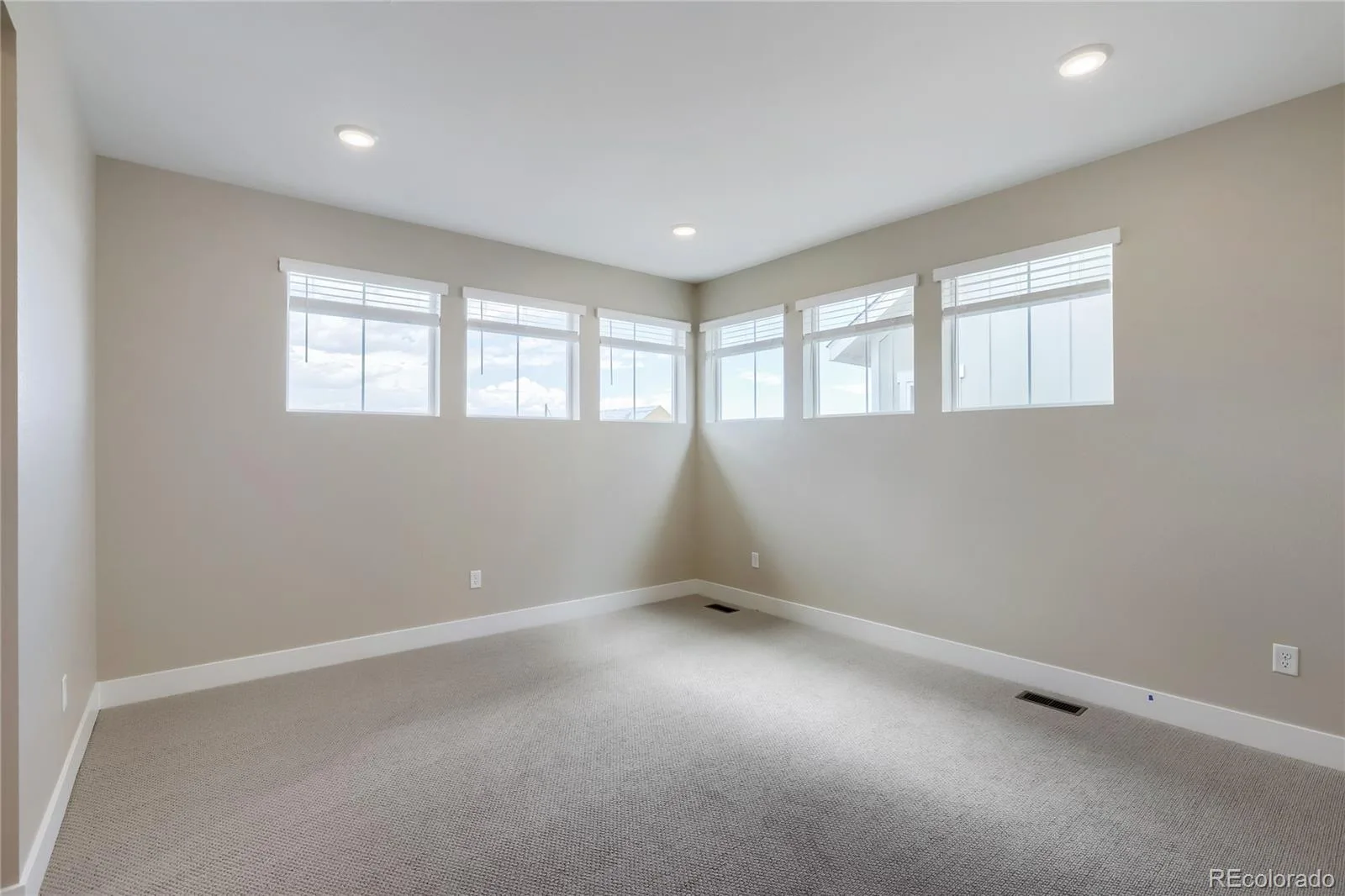 5397 Daylily Lane Firestone CO 80504 | MLS #REC7164350 07112026011440 1600 16