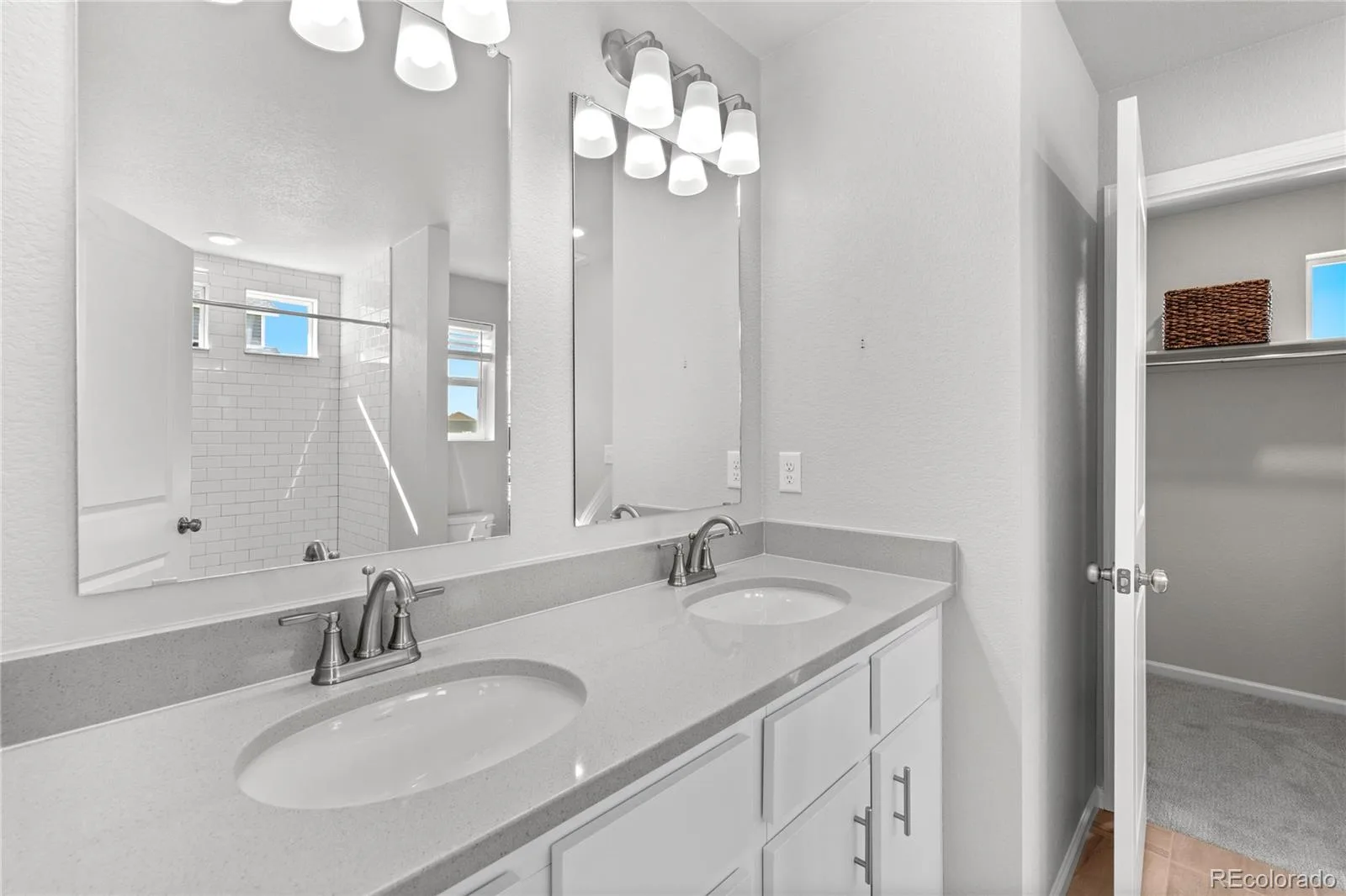 3914 N Rome Street Aurora CO 80019 | MLS #REC7165564 08072026233850 1600 18