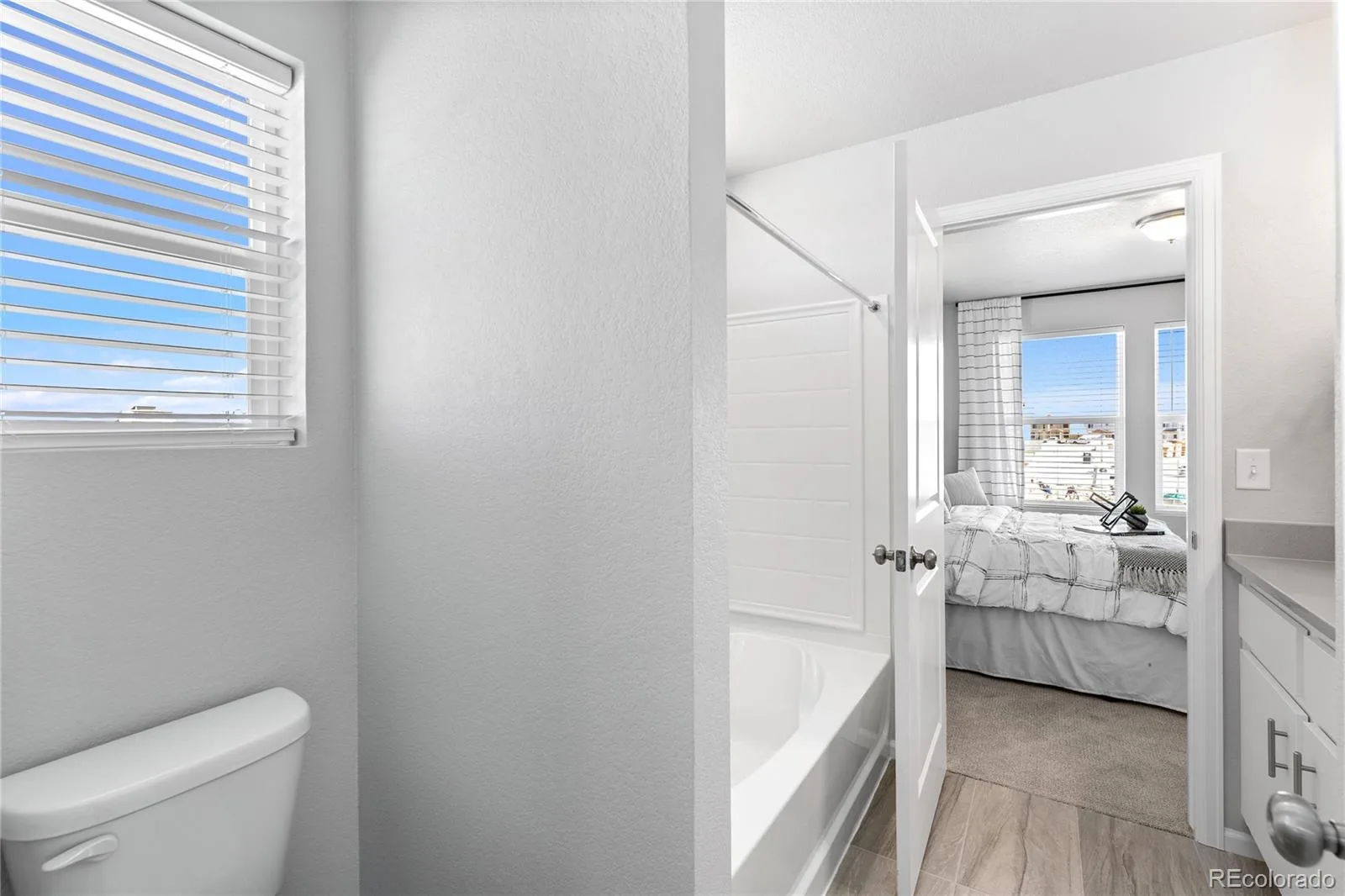 3914 N Rome Street Aurora CO 80019 | MLS #REC7165564 08072026233850 1600 19