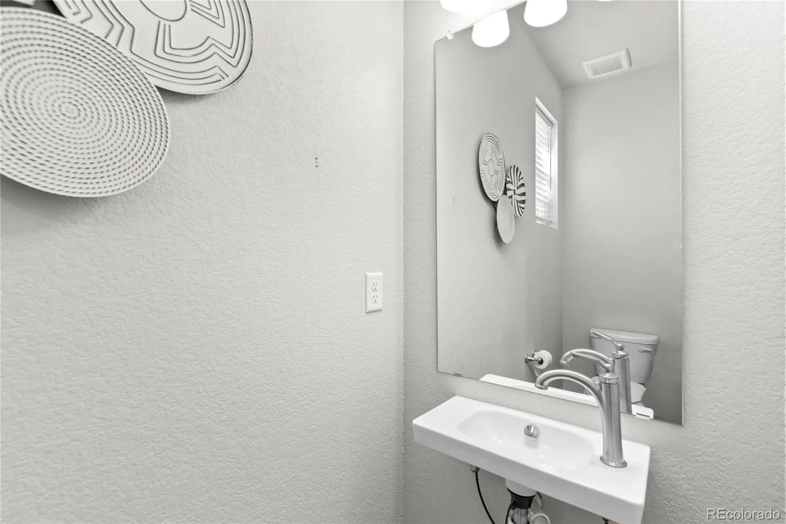 3914 N Rome Street Aurora CO 80019 | MLS #REC7165564 08072026233850 1600 9
