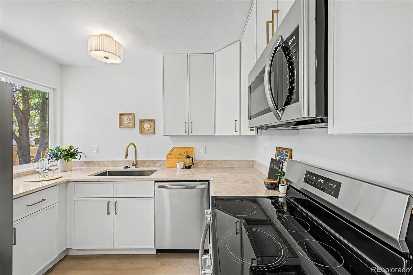 1768 Laredo Street Aurora CO 80011 MLS #REC7167737 06112026174620 1600 6