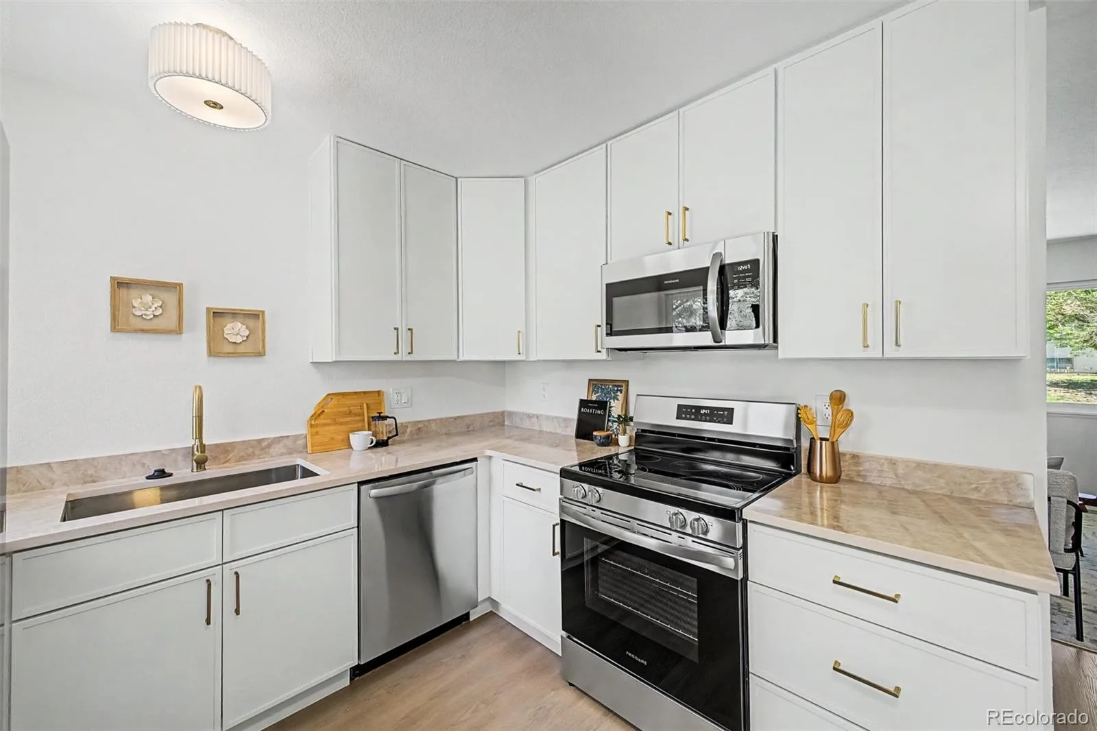 1768 Laredo Street Aurora CO 80011 MLS #REC7167737 06112026174620 1600 7