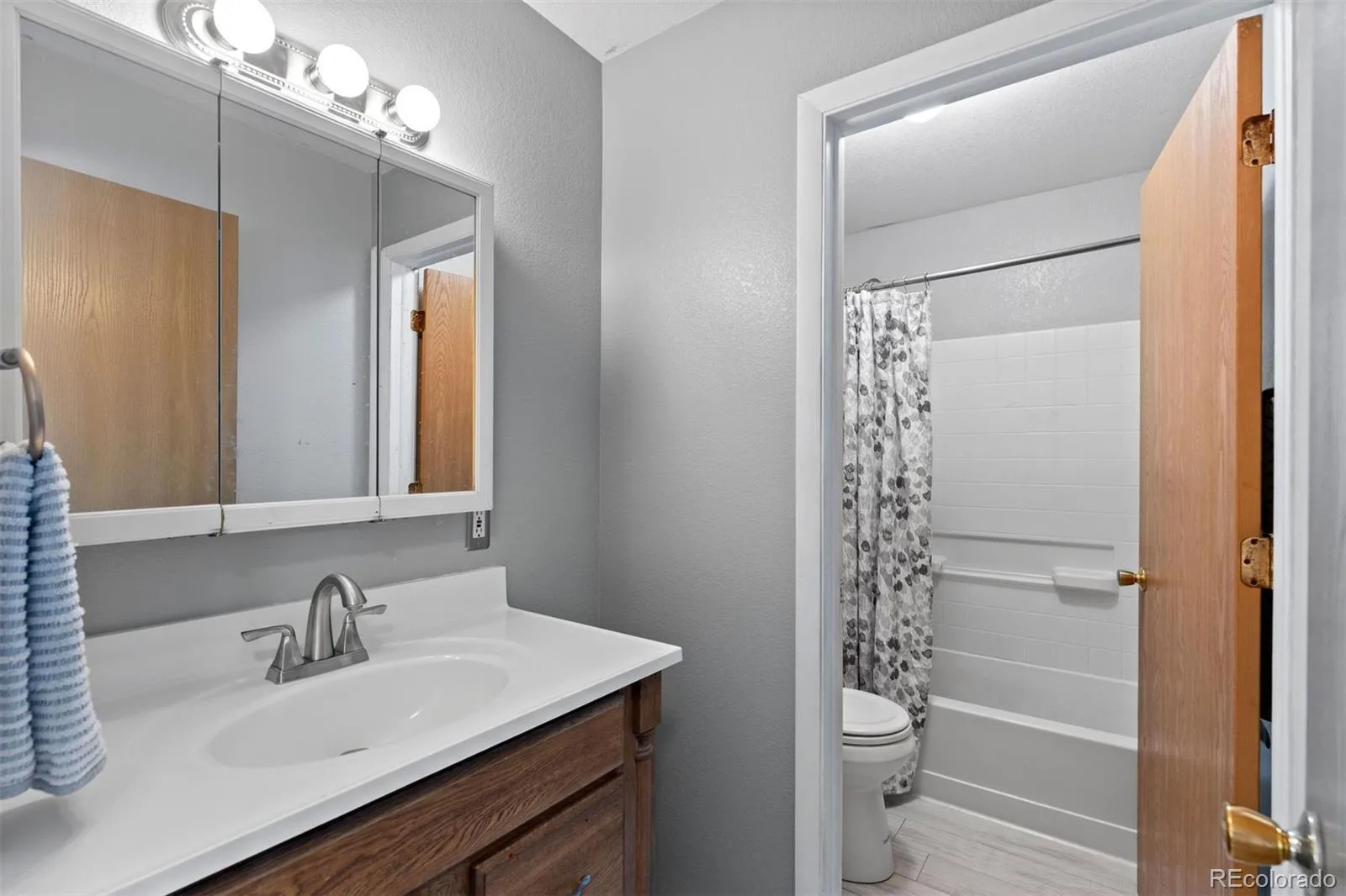 23317 E Saratoga Circle Aurora CO 80016 | MLS #REC7171159 06302026220326 1600 21