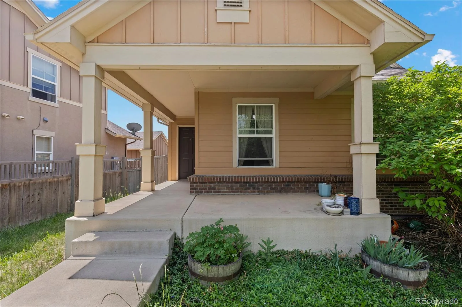 23317 E Saratoga Circle Aurora CO 80016 | MLS #REC7171159 06302026220326 1600 32