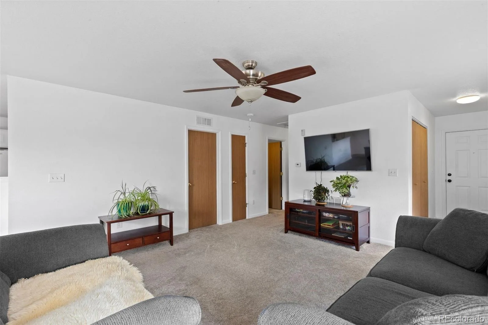 23317 E Saratoga Circle Aurora CO 80016 | MLS #REC7171159 06302026220326 1600 6
