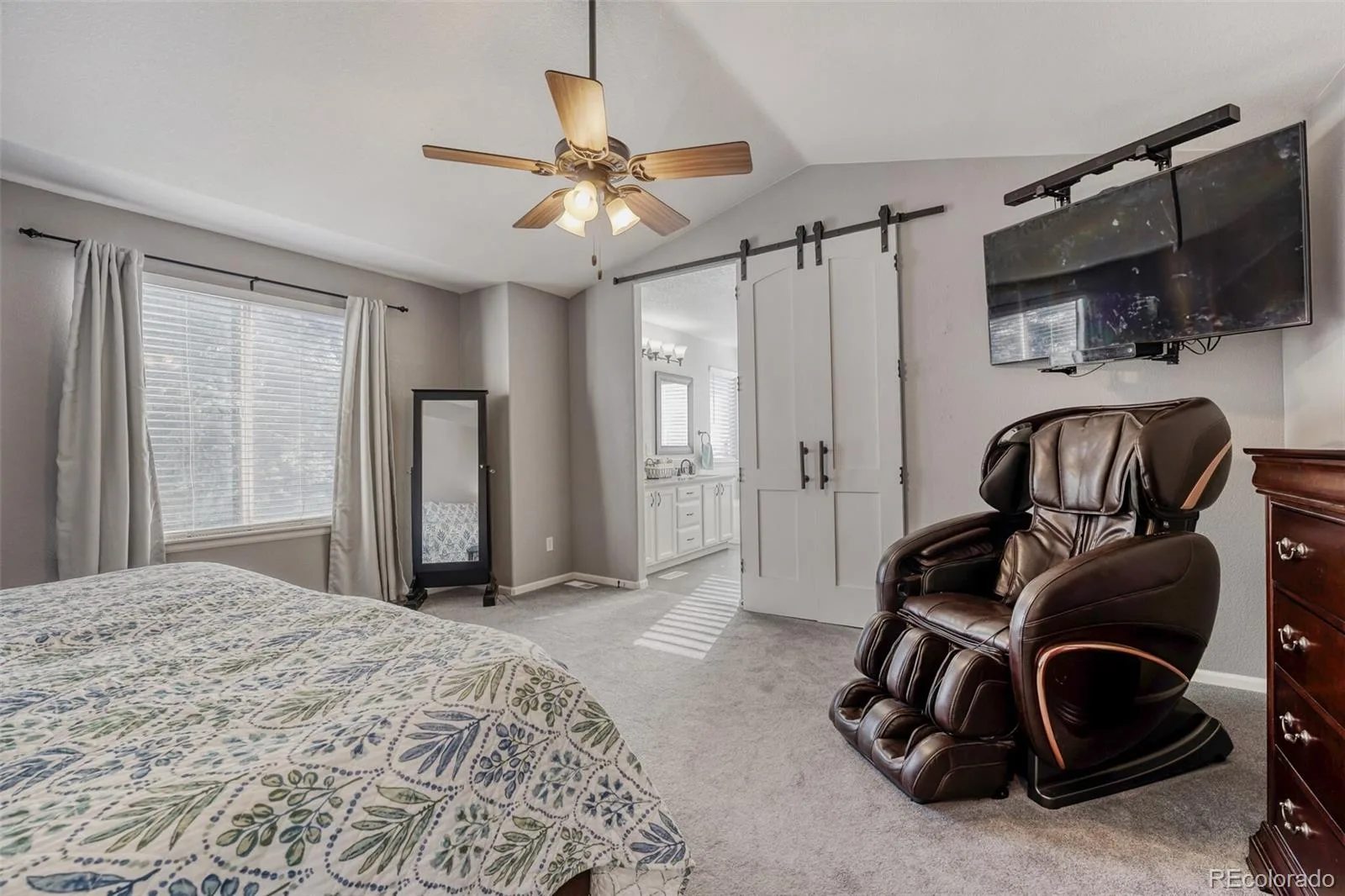 6086 S Ukraine Street Aurora CO 80015 MLS #REC7171794 06182026125044 1600 18