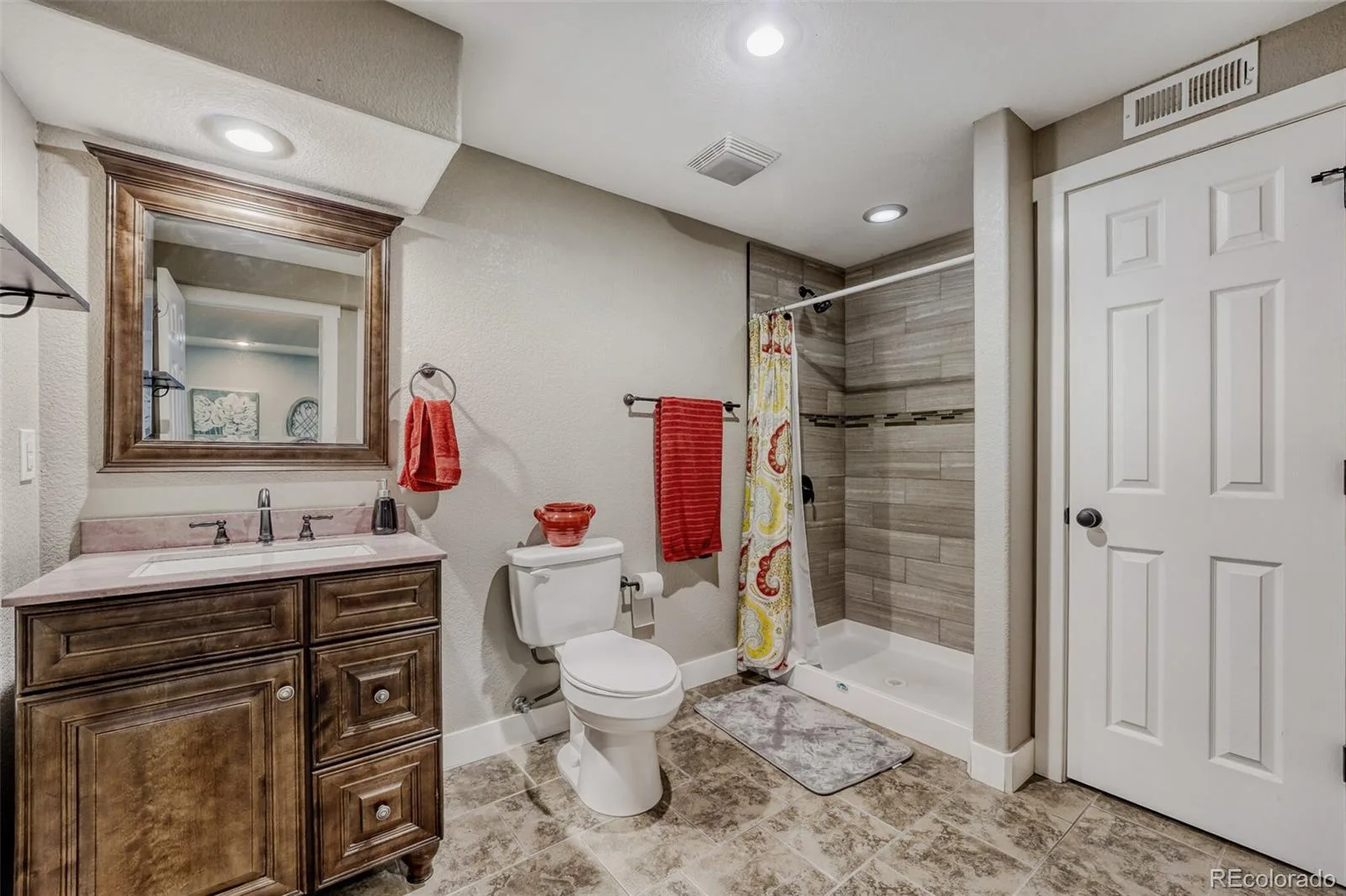 6086 S Ukraine Street Aurora CO 80015 MLS #REC7171794 06182026125044 1600 26