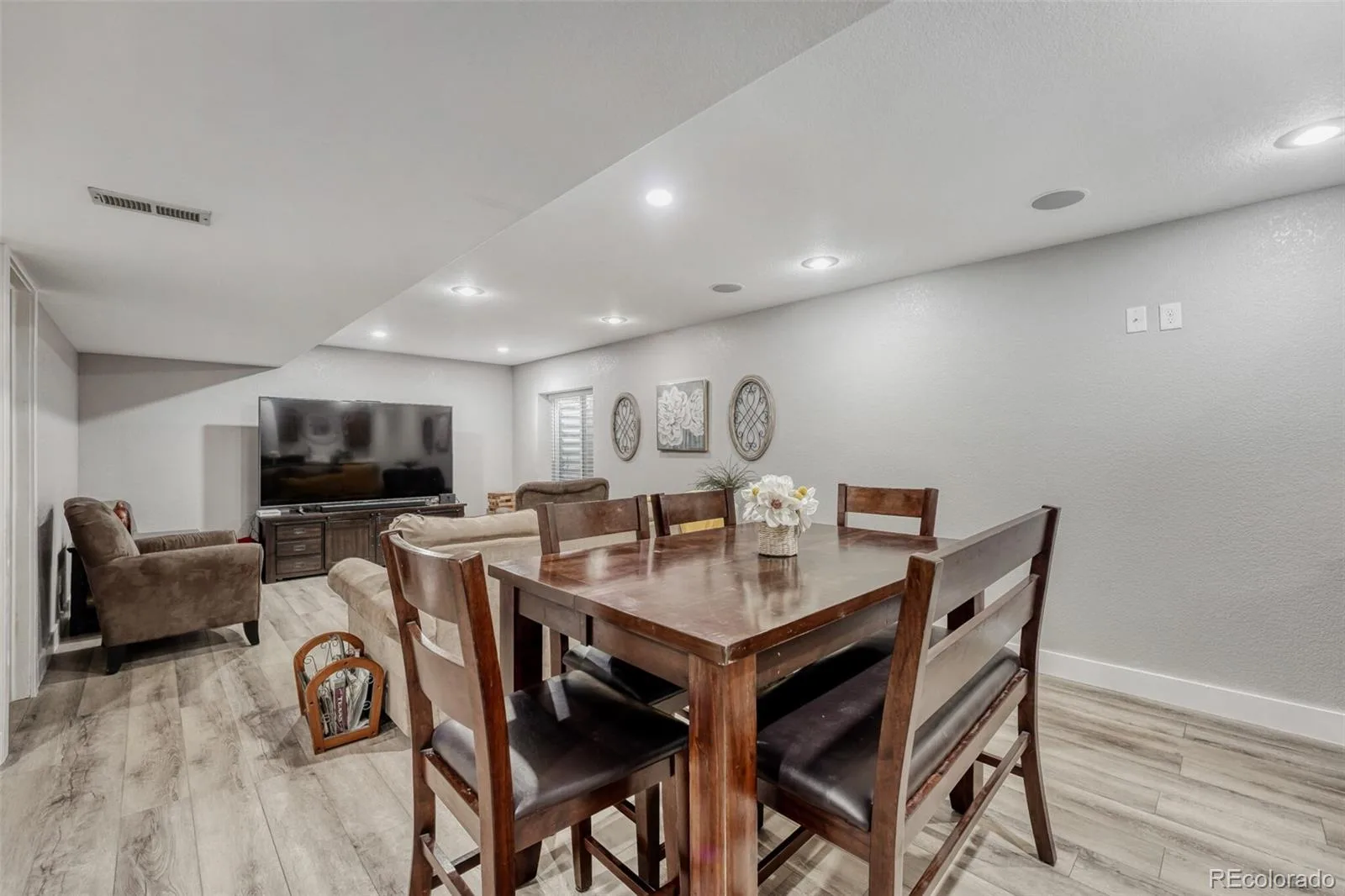 6086 S Ukraine Street Aurora CO 80015 MLS #REC7171794 06182026125044 1600 9