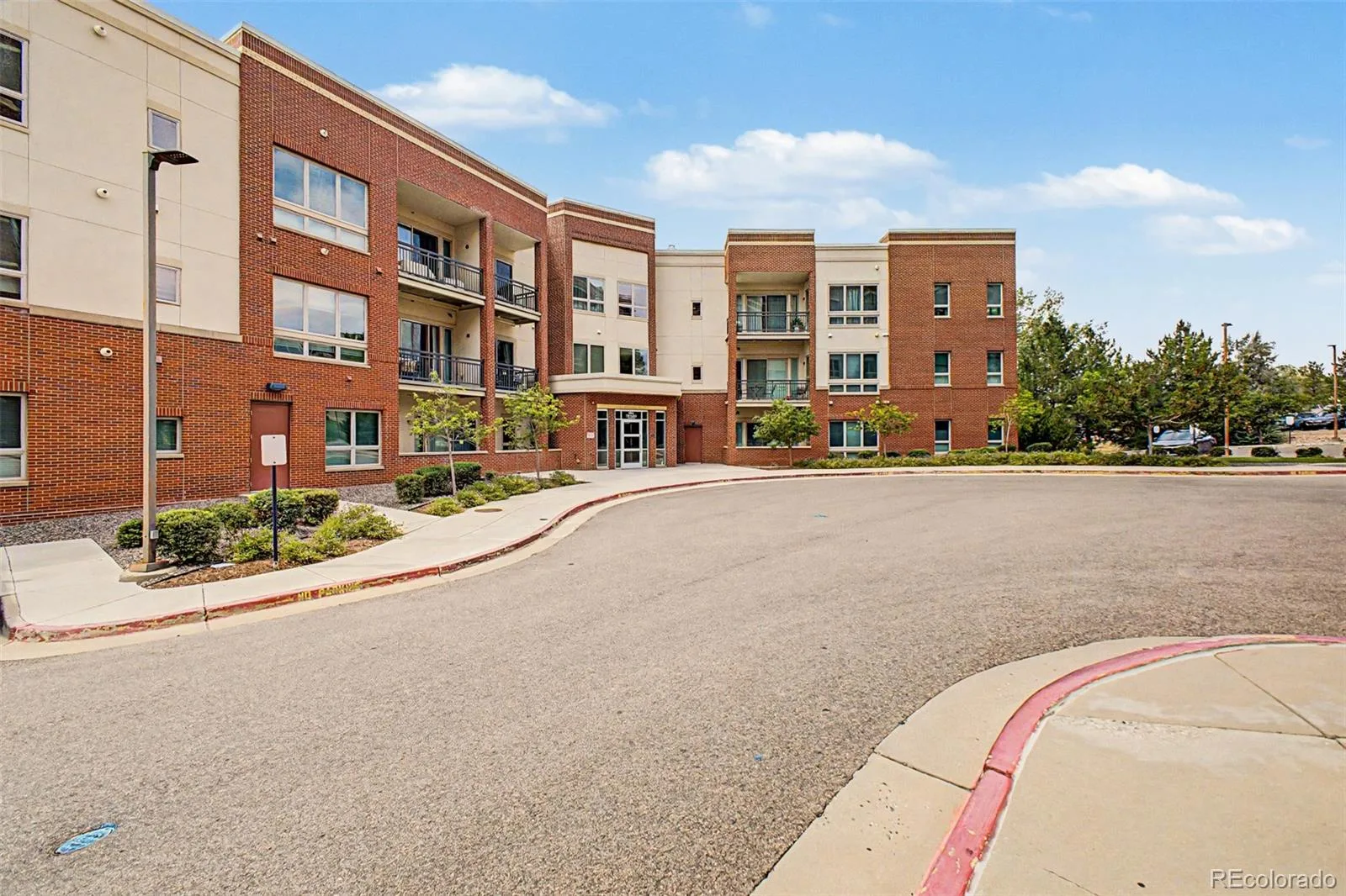 4885 S Monaco Street #201 Denver CO 80237 | MLS #REC7172131 08182026154550 1600 17