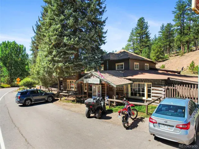 898 S County Highway 67 Sedalia CO 80135 | MLS #REC7172223 10302024022448 640 13