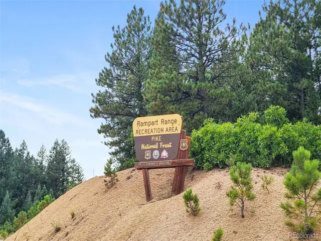 898 S County Highway 67 Sedalia CO 80135 | MLS #REC7172223 10302024022448 640 8