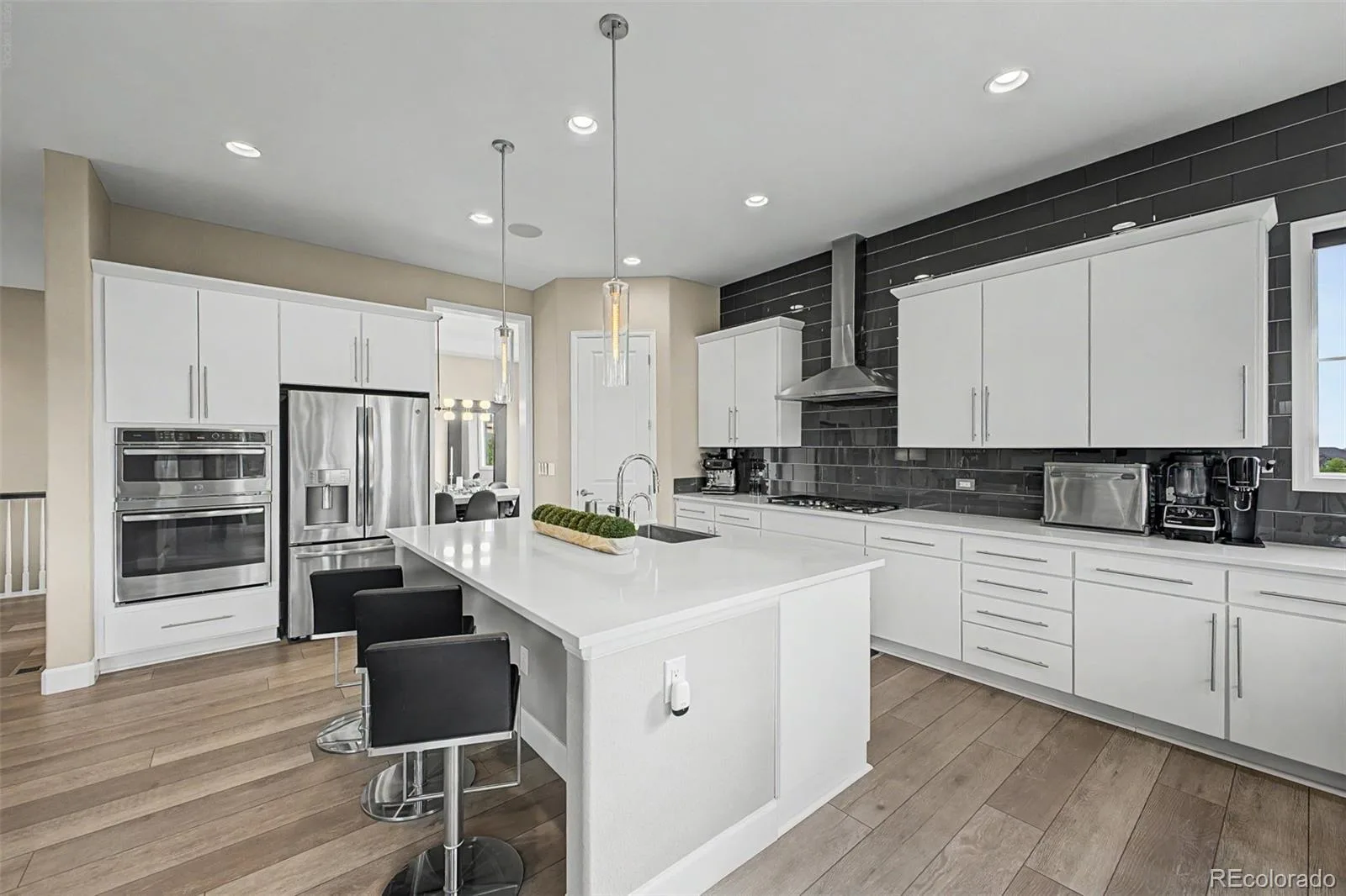 23701 E Calhoun Avenue Aurora CO 80016 MLS #REC7172593 06132026193559 1600 12