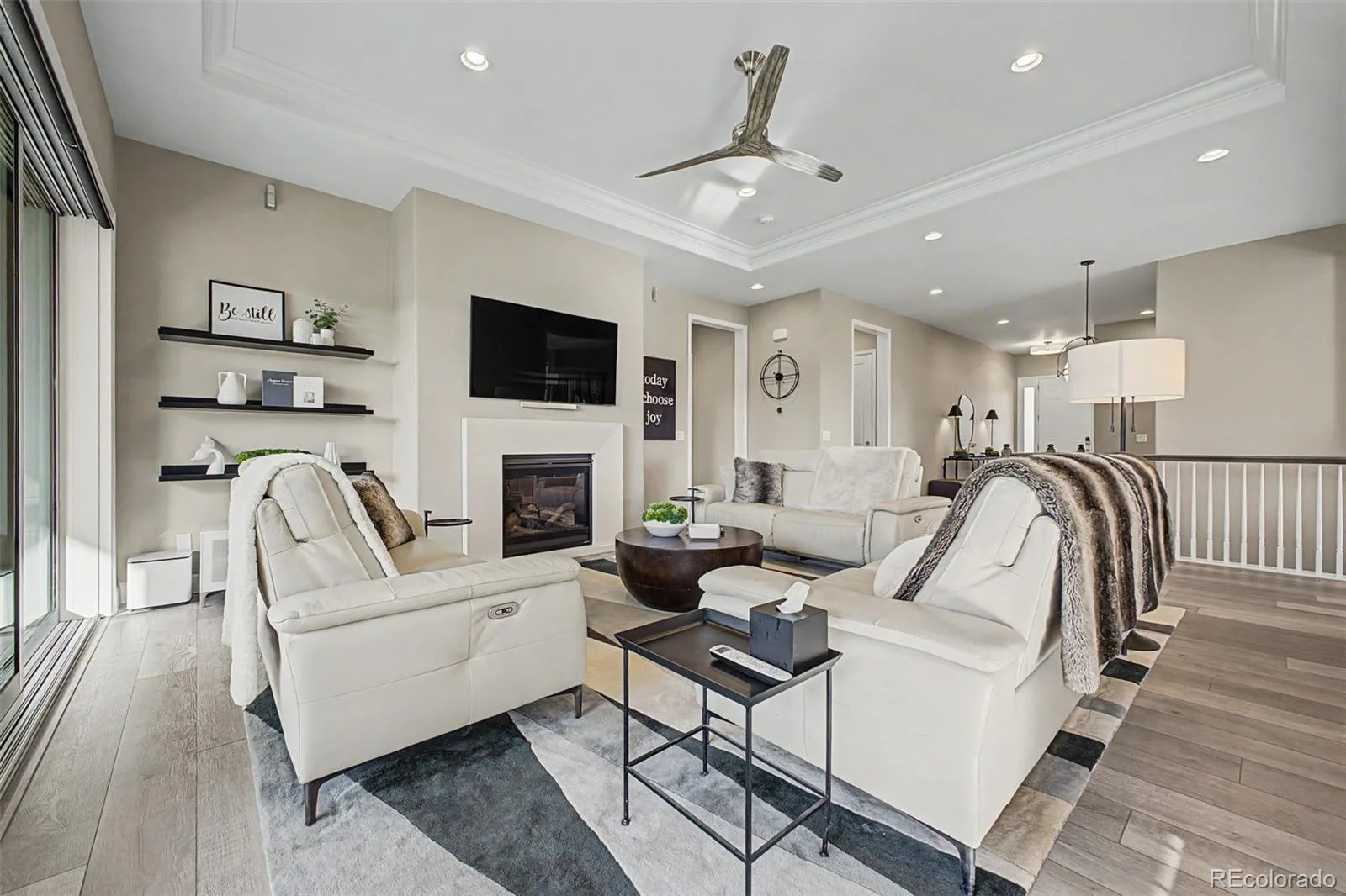 23701 E Calhoun Avenue Aurora CO 80016 MLS #REC7172593 06132026193559 1600 3