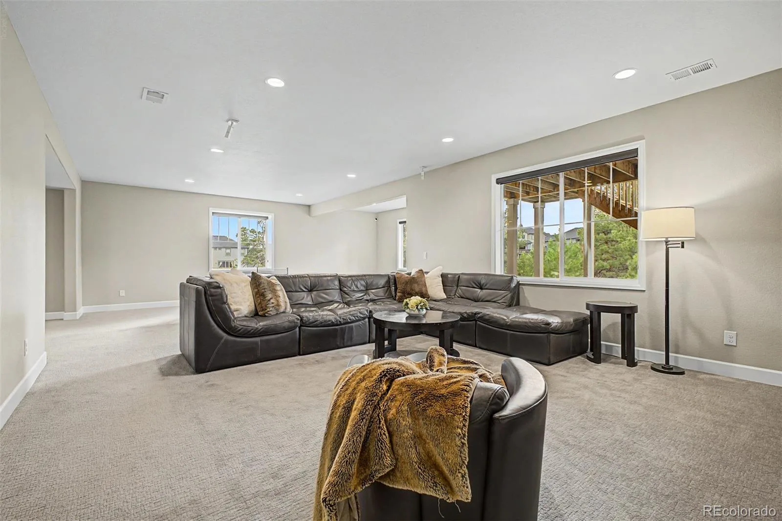 23701 E Calhoun Avenue Aurora CO 80016 MLS #REC7172593 06132026193559 1600 31