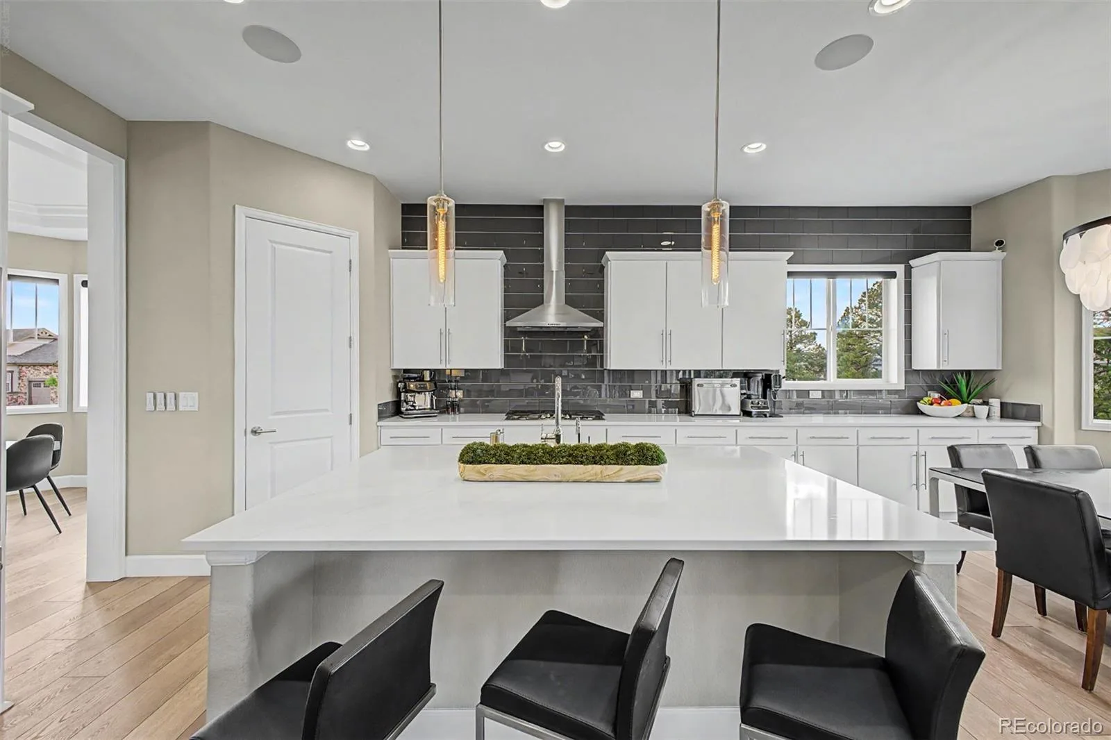 23701 E Calhoun Avenue Aurora CO 80016 MLS #REC7172593 06132026193559 1600 9