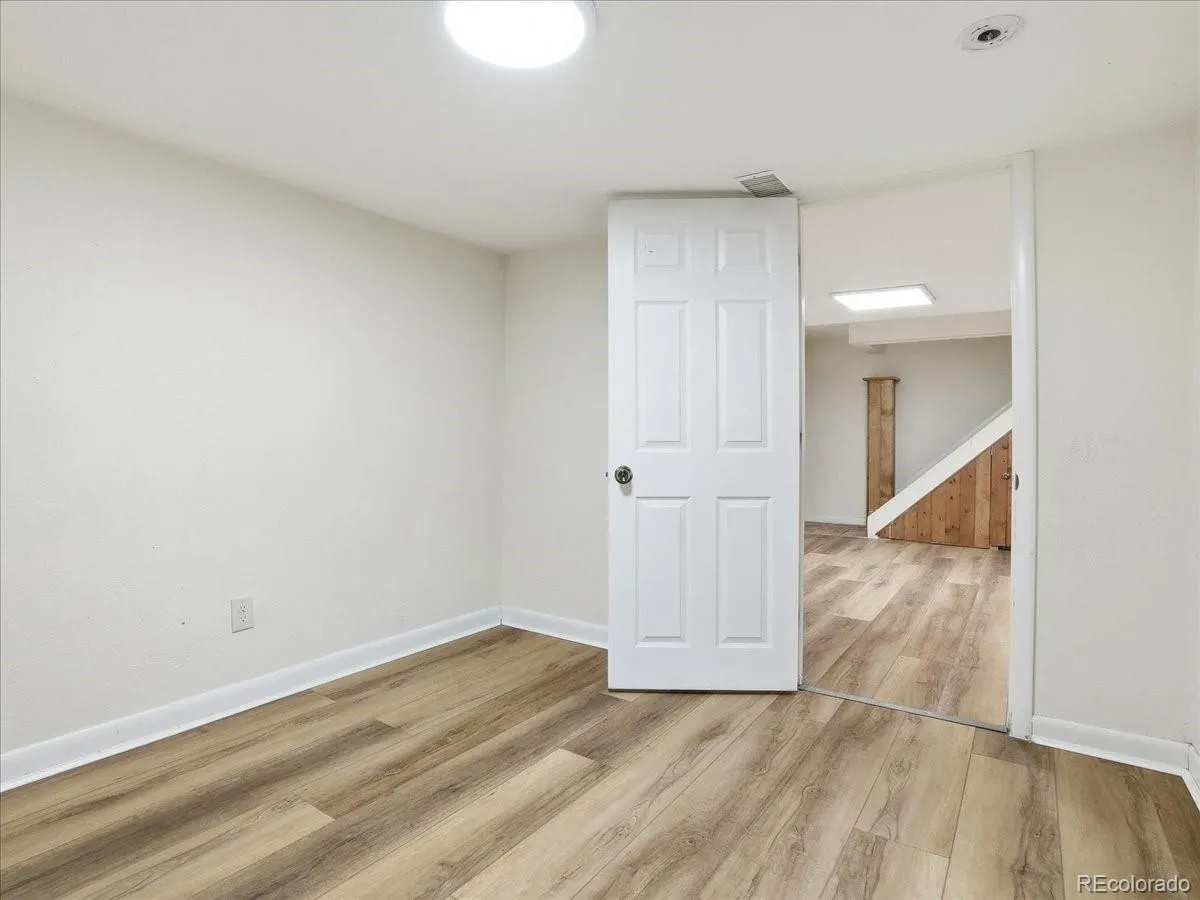 6218 S Cherry Circle Centennial CO 80121 MLS #REC7172775 05032026050640 1200 34