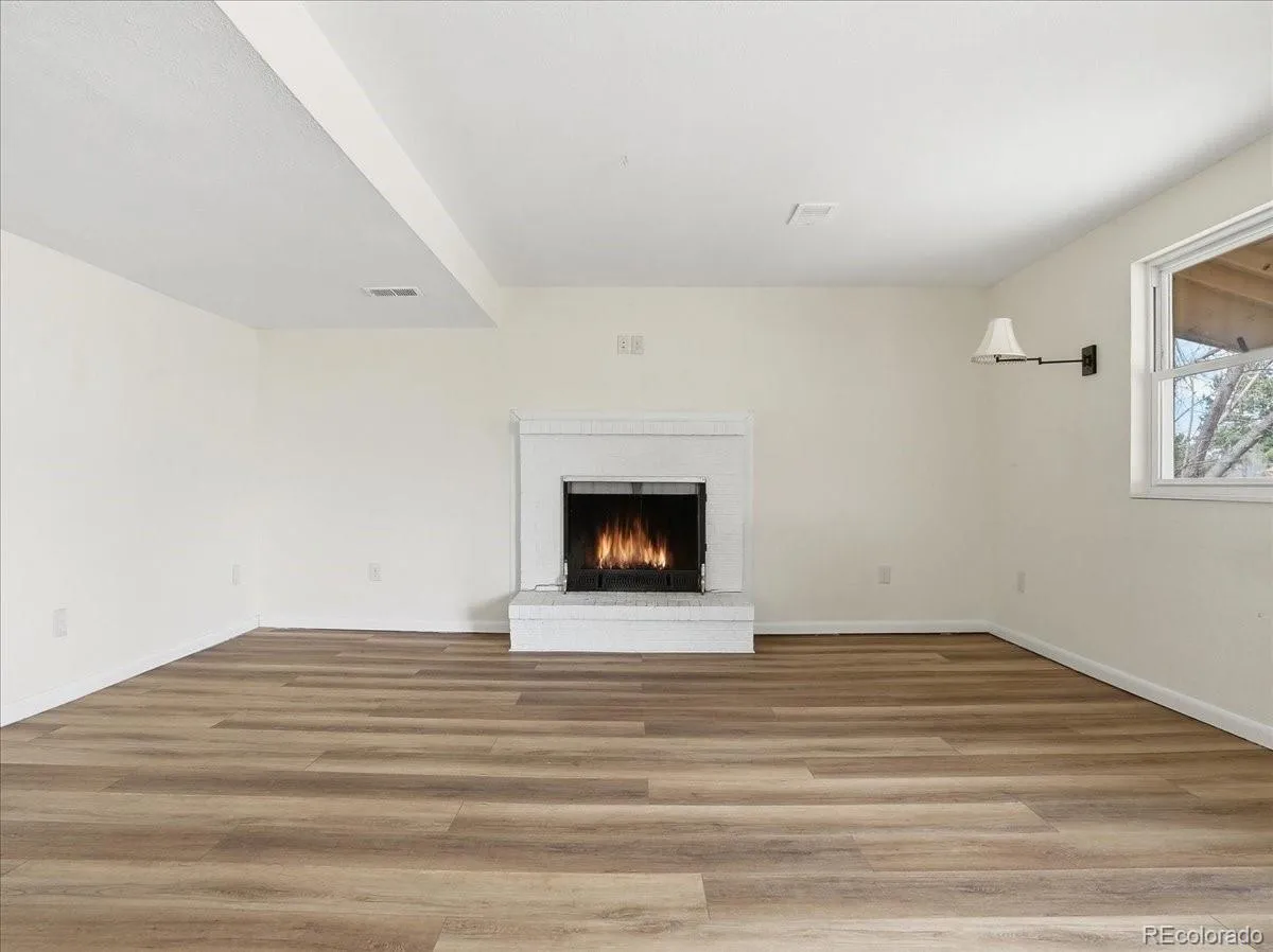 6218 S Cherry Circle Centennial CO 80121 MLS #REC7172775 05032026050640 1200 8