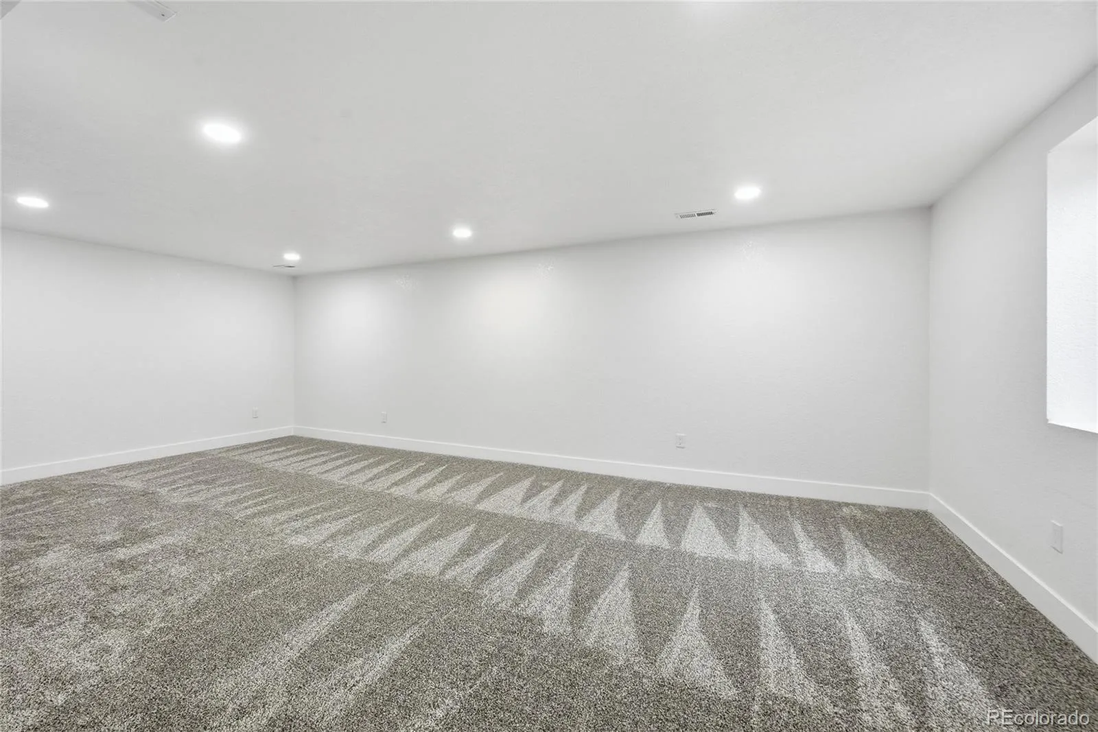 1458 S Zeno Way Aurora CO 80017 MLS #REC7173731 05072026191221 1600 21