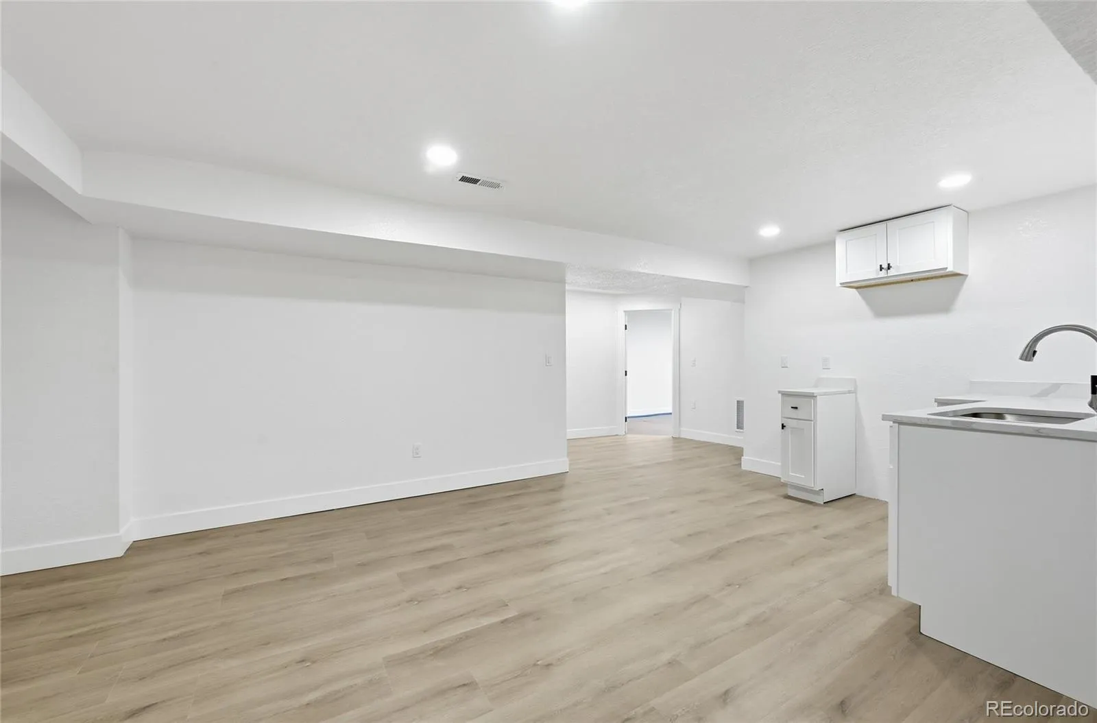 1458 S Zeno Way Aurora CO 80017 MLS #REC7173731 05072026191221 1600 22