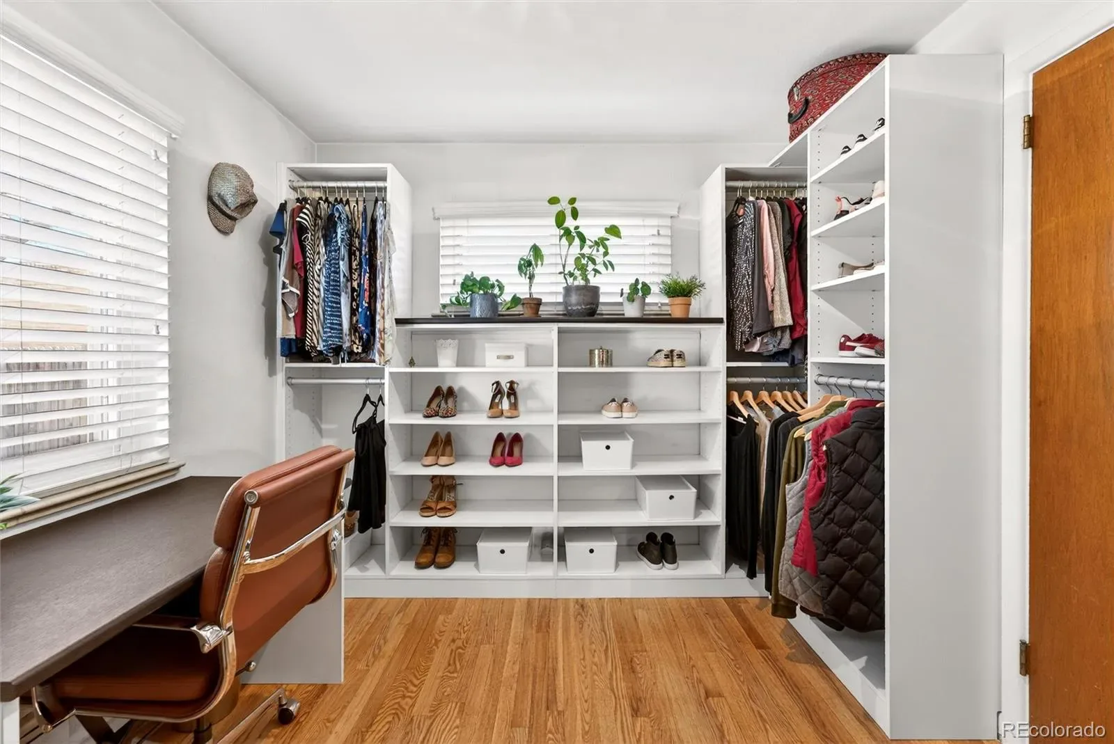 03202026030550 1600 21