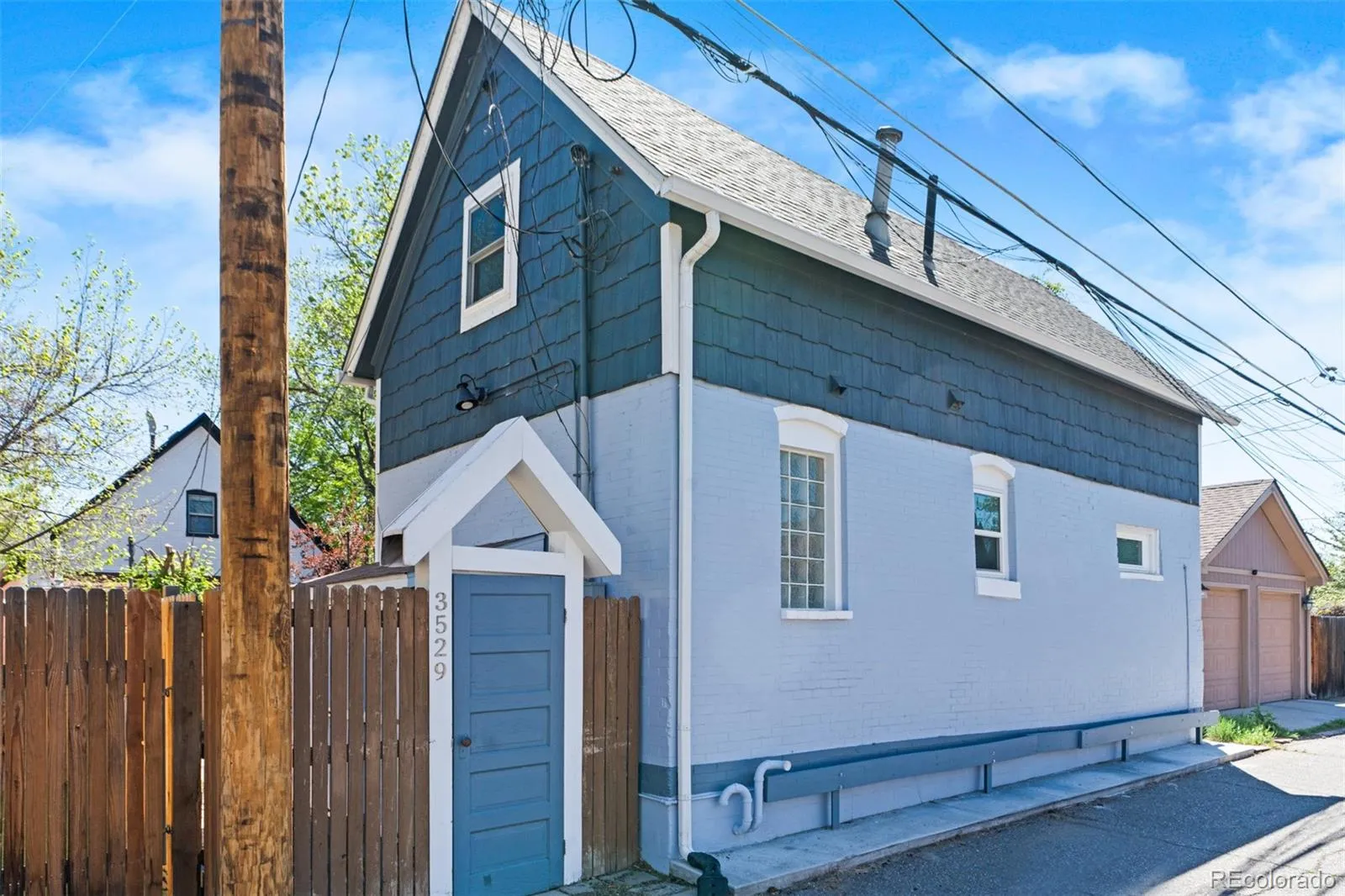 04162026204316 1600 31