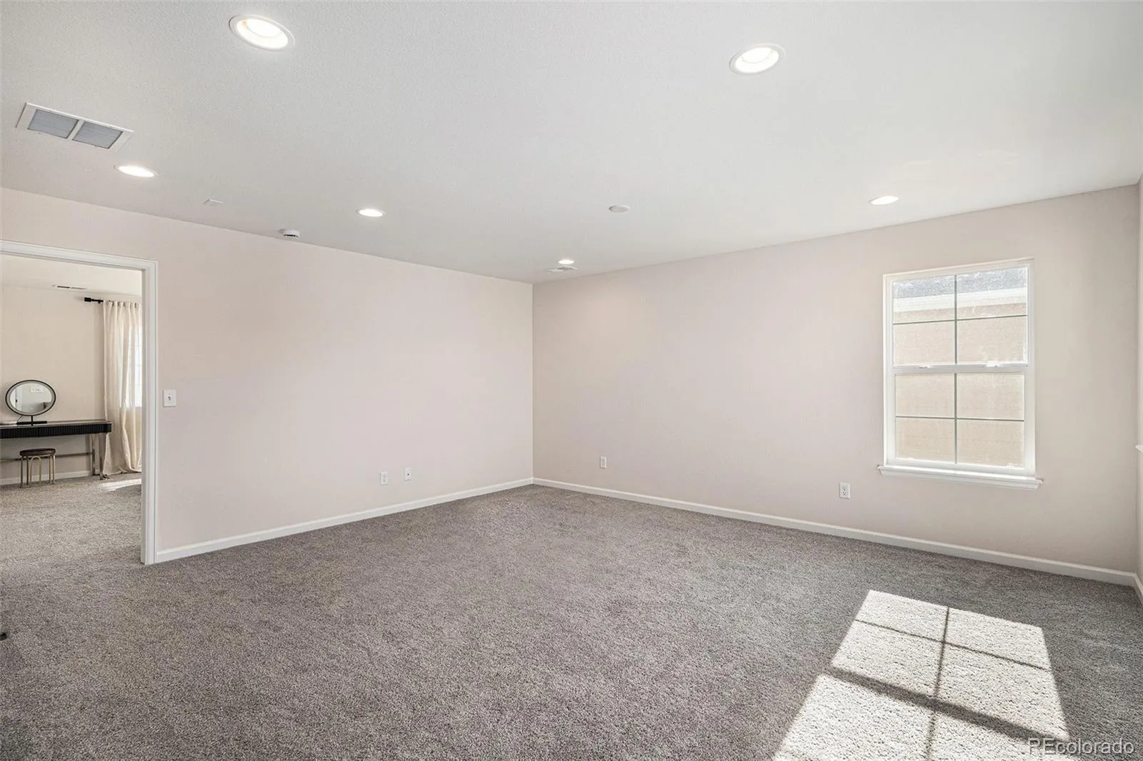 7338 S Yantley Way Aurora CO 80016 MLS #REC7180296 05082026155039 1600 13