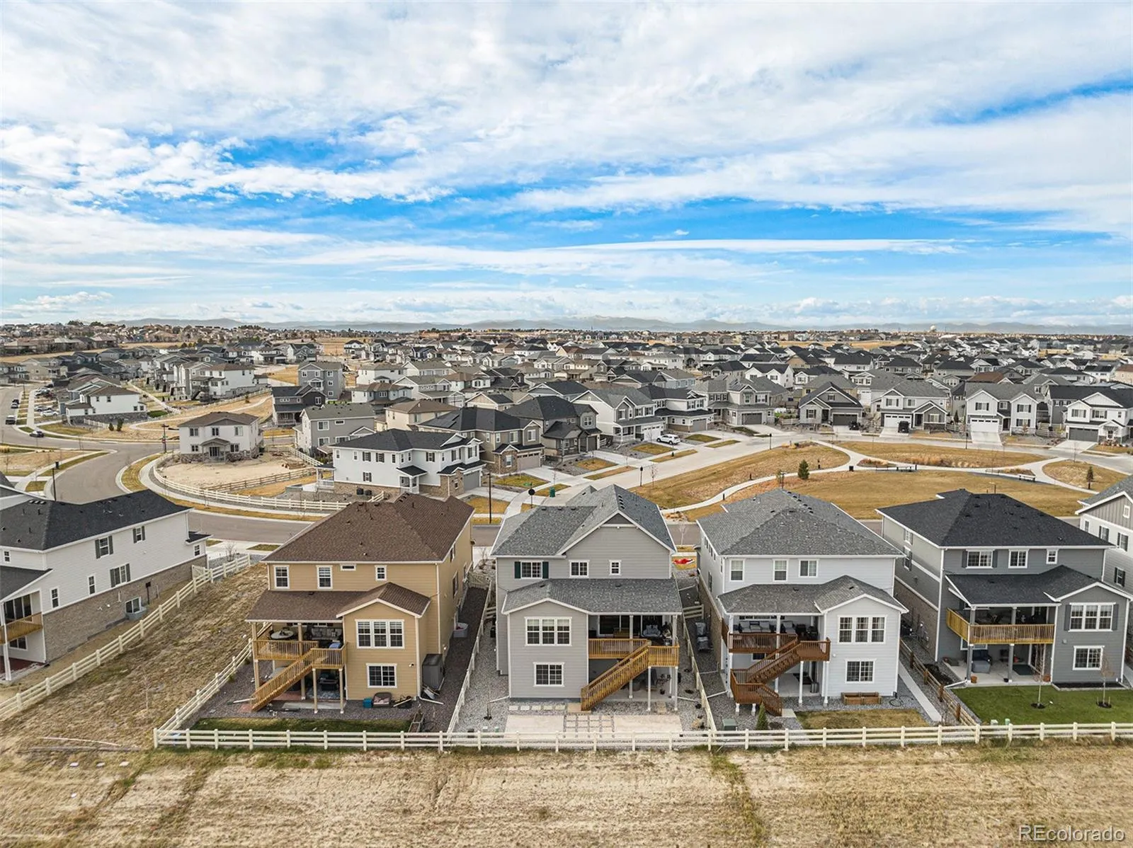 7338 S Yantley Way Aurora CO 80016 MLS #REC7180296 05082026155039 1600 29