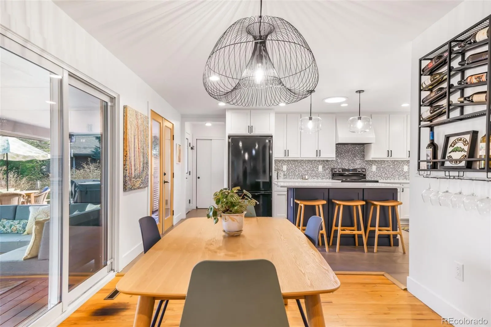 04172026201049 1600 9