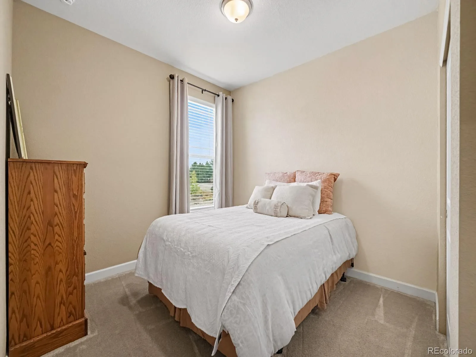 2017 Sicily Circle Longmont CO 80503 | MLS #REC7181472 08042026032205 1600 14