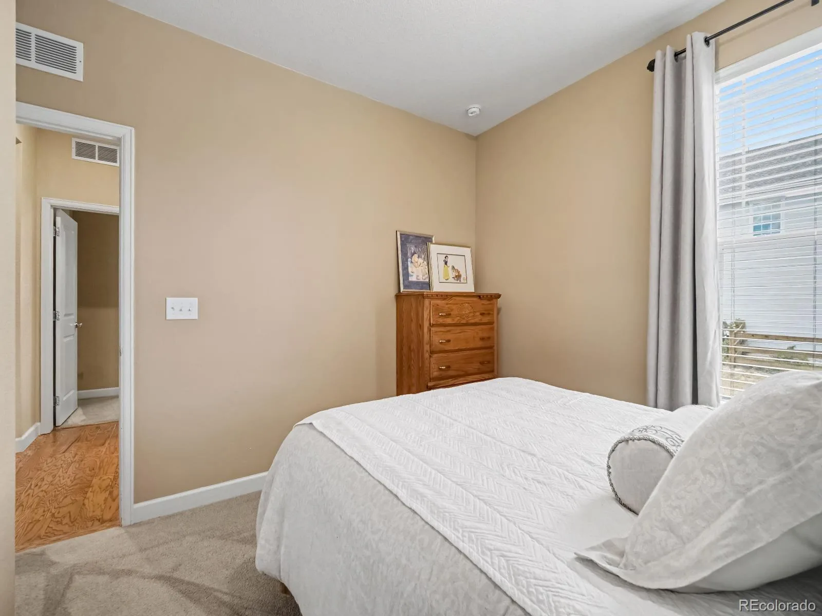 2017 Sicily Circle Longmont CO 80503 | MLS #REC7181472 08042026032205 1600 15
