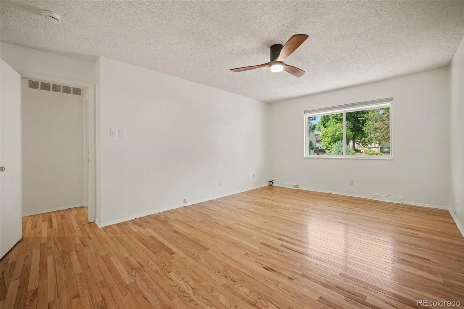 3395 S Pontiac Street Denver CO 80224 | MLS #REC7181796 08192026181543 1600 19
