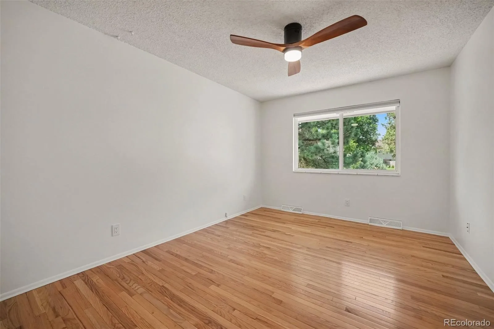 3395 S Pontiac Street Denver CO 80224 | MLS #REC7181796 08192026181543 1600 25