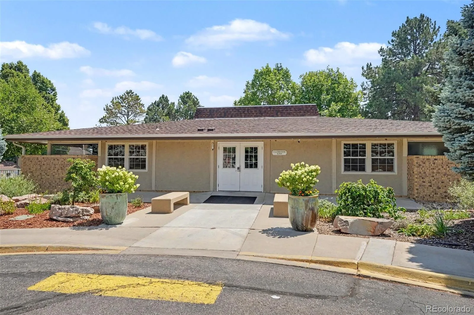 3395 S Pontiac Street Denver CO 80224 | MLS #REC7181796 08192026181543 1600 34