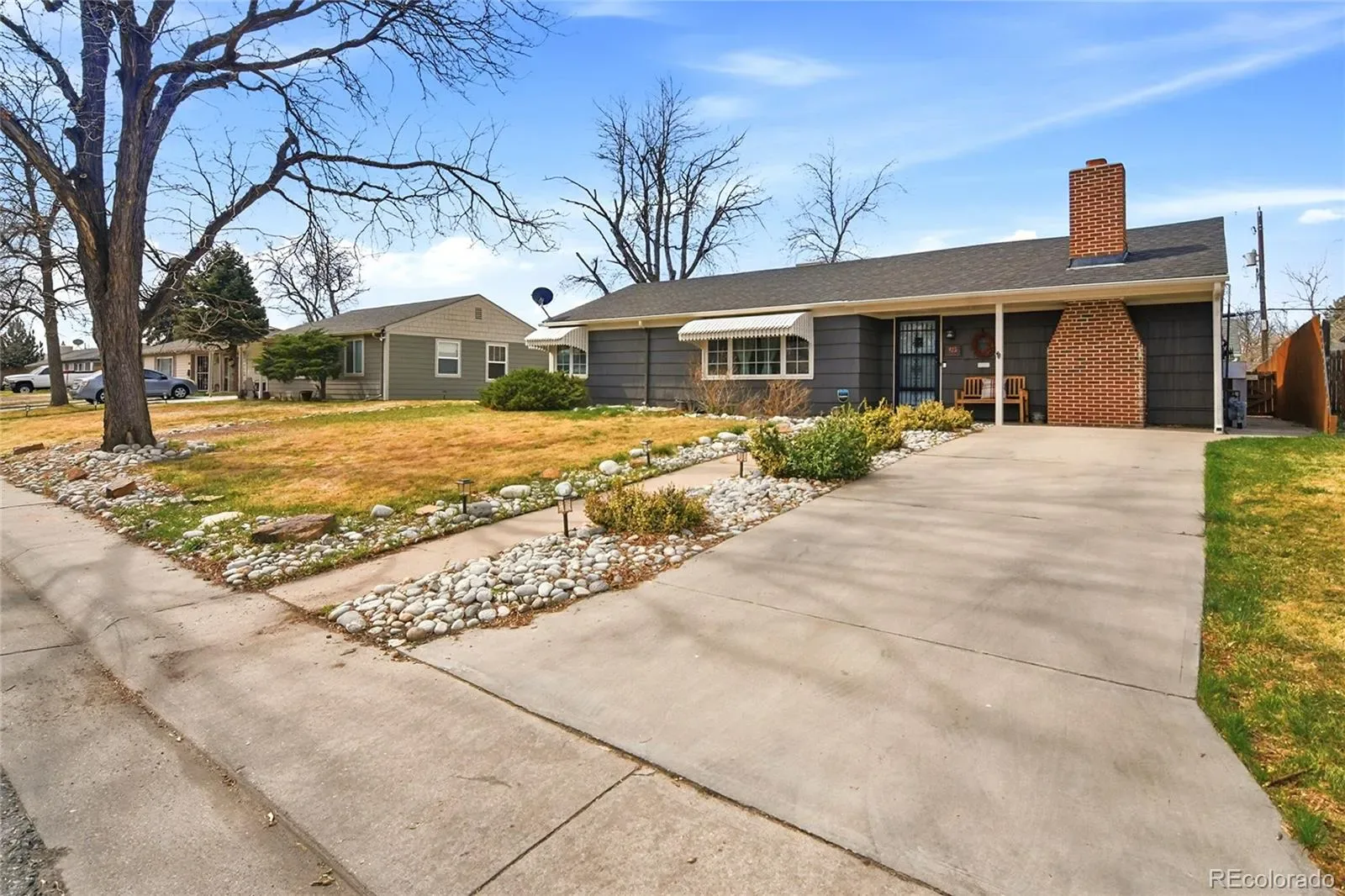 923 Geneva Street Aurora CO 80010 MLS #REC7182408 03242026174939 1600 2